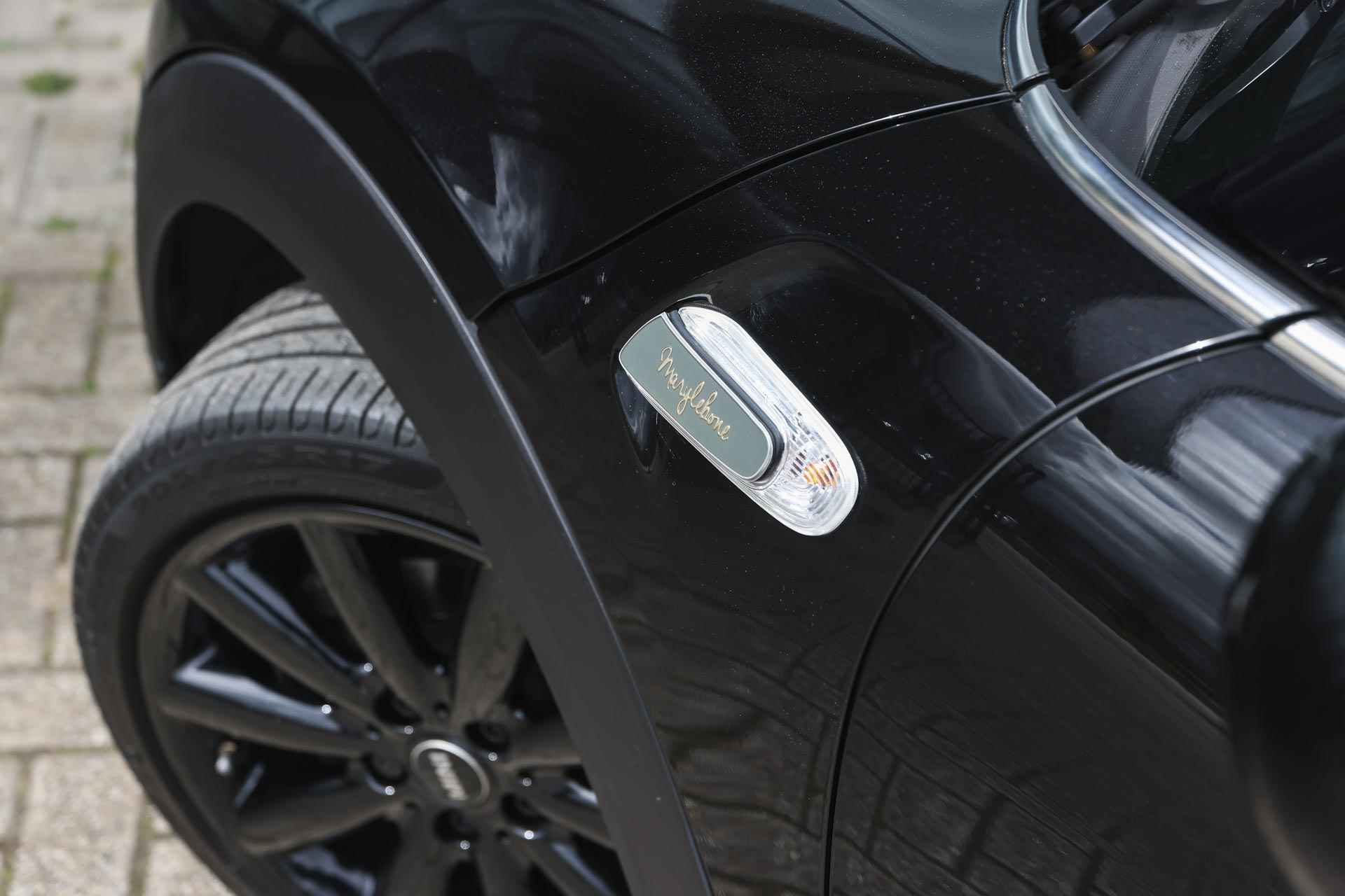 MINI Hatchback Cooper Marylebone Chili / Panoramadak / LED / Sportstoelen / PDC achter / Harman Kardon / Navigatie - 28/31