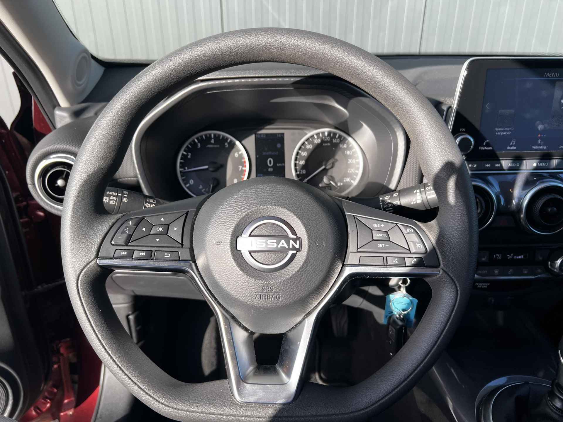 Nissan Juke 1.0 DIG-T 114 Acenta Parkeersensoren | Camera | Navigatie | Carplay | 17 inch velgen - 23/25