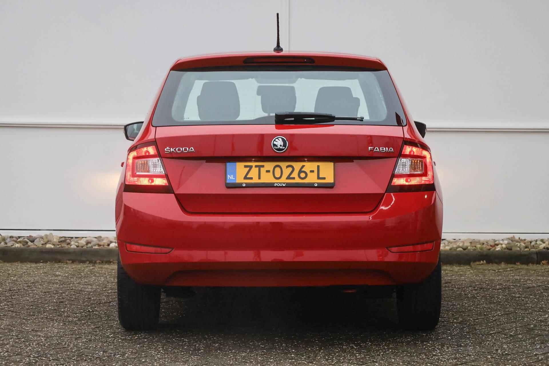 Skoda Fabia 1.0 75pk Active | Cruise Control | Airco | Bluetooth | Elektrische Ramen - 10/34