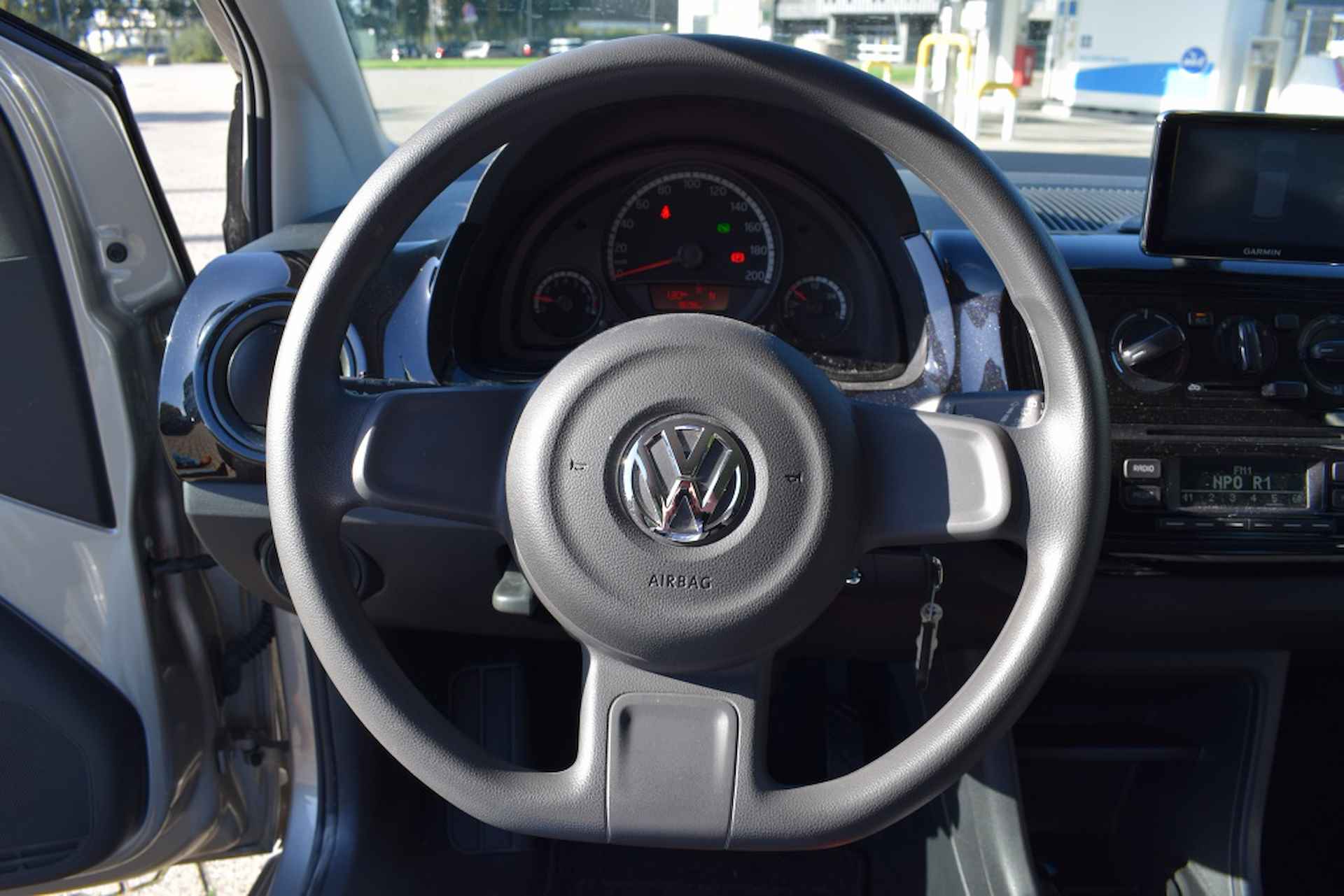 Volkswagen Up! 1.0 move up! | Executive & Driver Pack | NAVI | CRUISE | AUTOMAA - 12/18