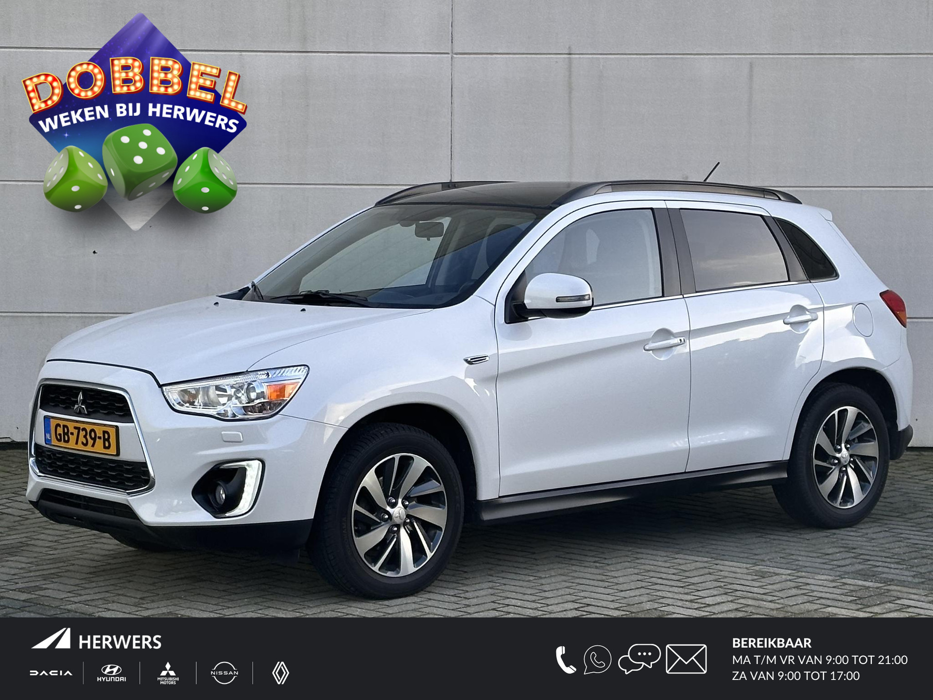 Mitsubishi ASX 1.6 Cleartec Intense+ / Navigatie / Achteruitrijcamera / Panoramadak / Trekhaak / Climate Control / Cruise Control / Keyless /