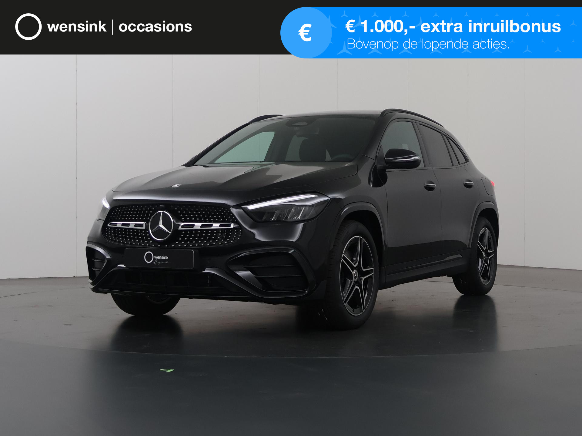 Mercedes-Benz GLA-klasse 180 AMG Line | Panoramadak | WideScreen | Sportstoelen | Navigatie | Camera | Climate Control |  DAB | Sfeerverlichting | Stoelverwarming | Ele. kofferdeksel | LED High Performance |