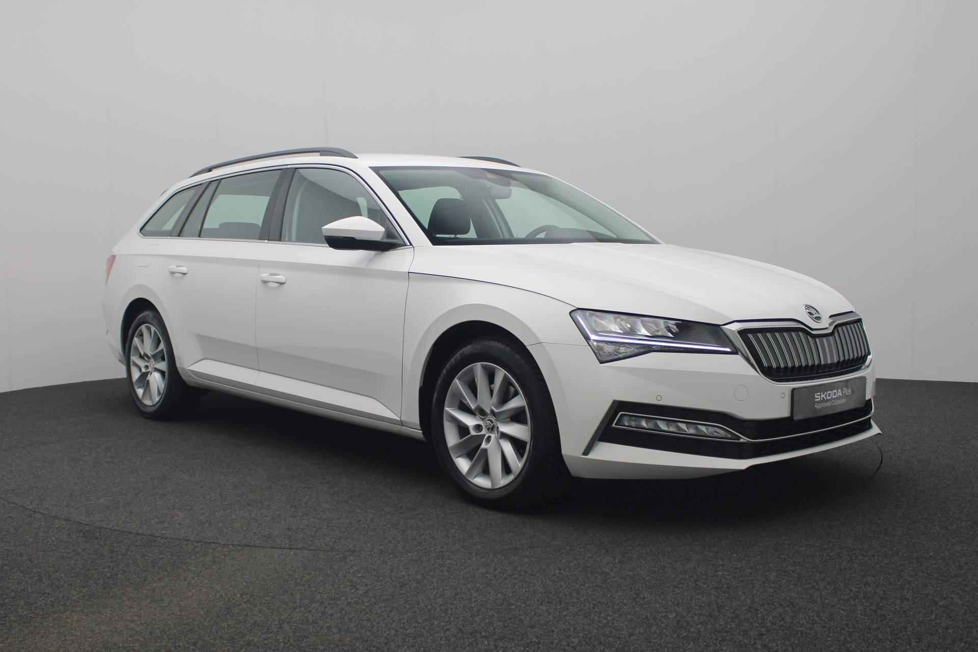 Škoda Superb Combi 1.4 TSI 218PK DSG iV Business Edition | Trekhaak | Camera | Stoelverwarming | Navi | ACC | Virtual Cockpit - 31/38