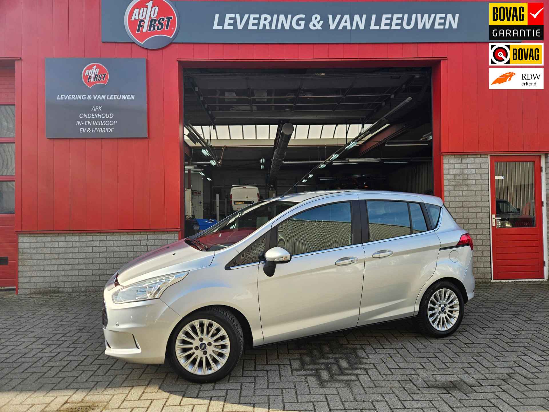 Ford B-Max 1.0 EcoBoost Titanium Parkeersensoren voor + achter/ Trekhaak/ Navi/ Rijklaarprijs! - 1/21