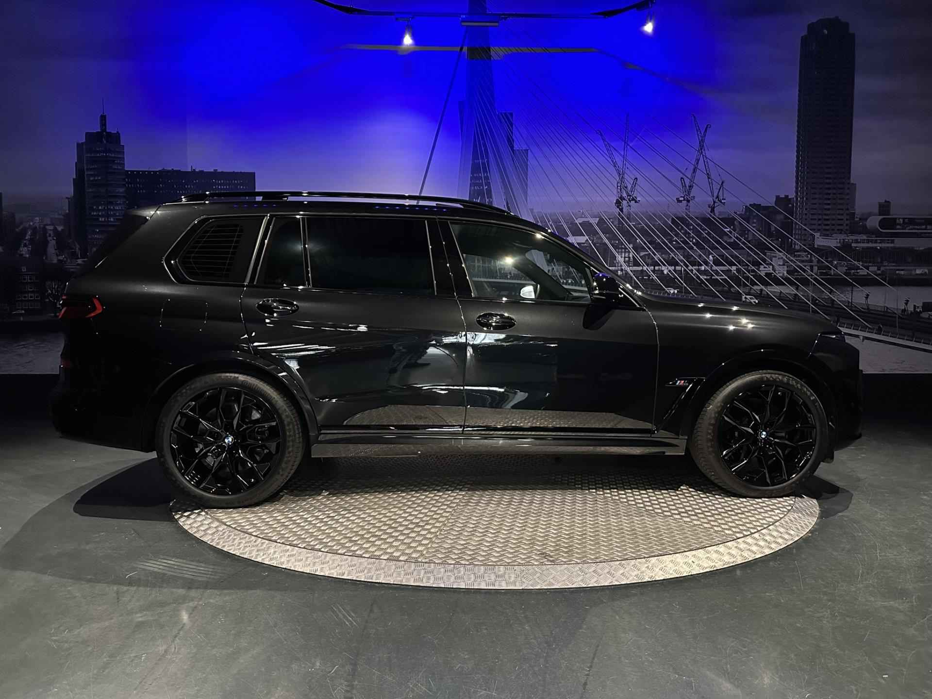 BMW X7 M60i xDrive M-Pakket *7Persoons*Headup* - 2/37