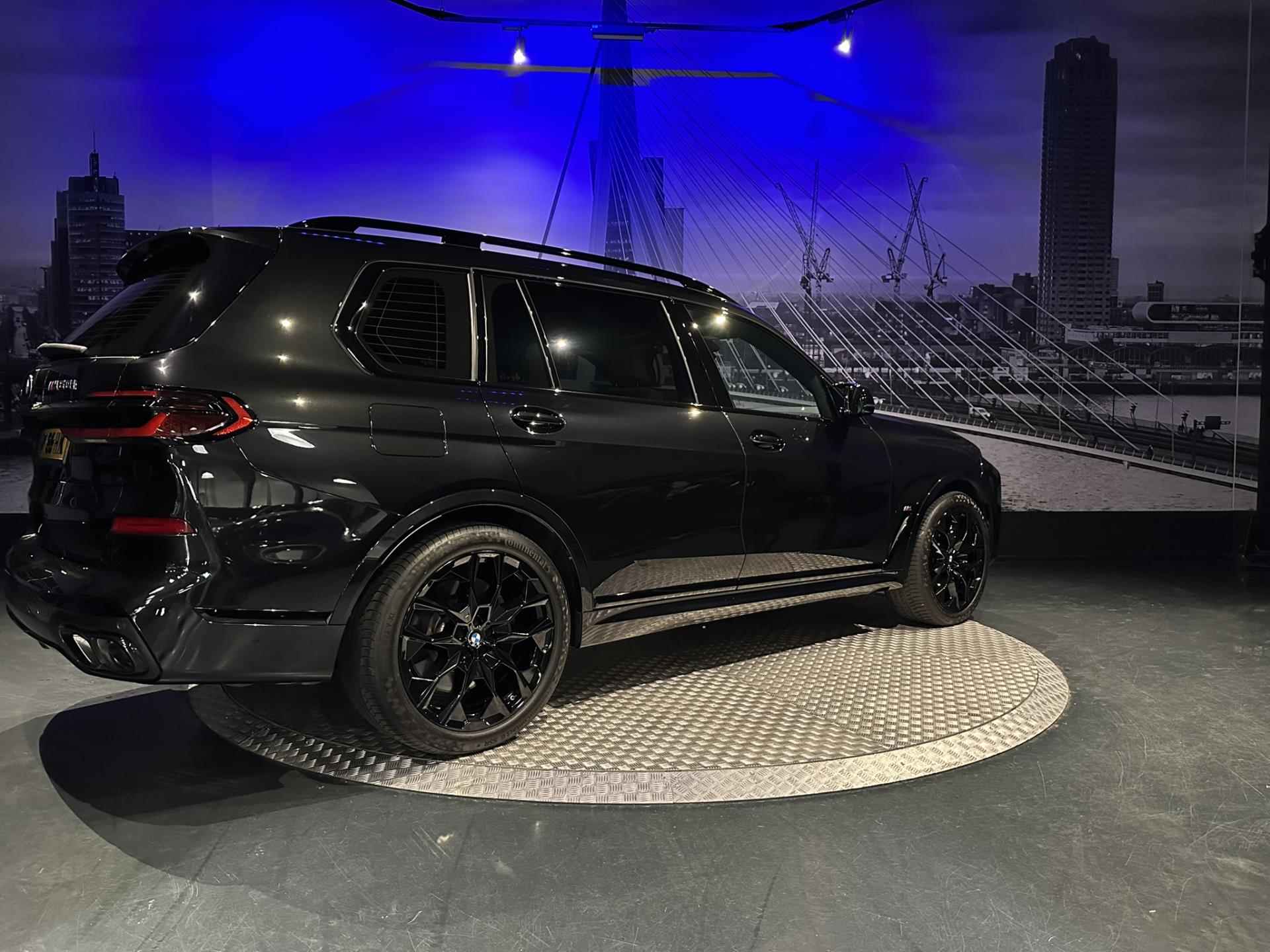 BMW X7 M60i xDrive M-Pakket *7Persoons*Headup* - 13/37