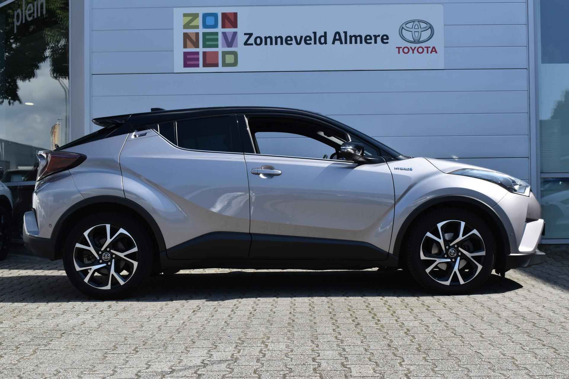 Toyota C-HR 1.8 Hybrid Bi-Tone Plus - 9/12