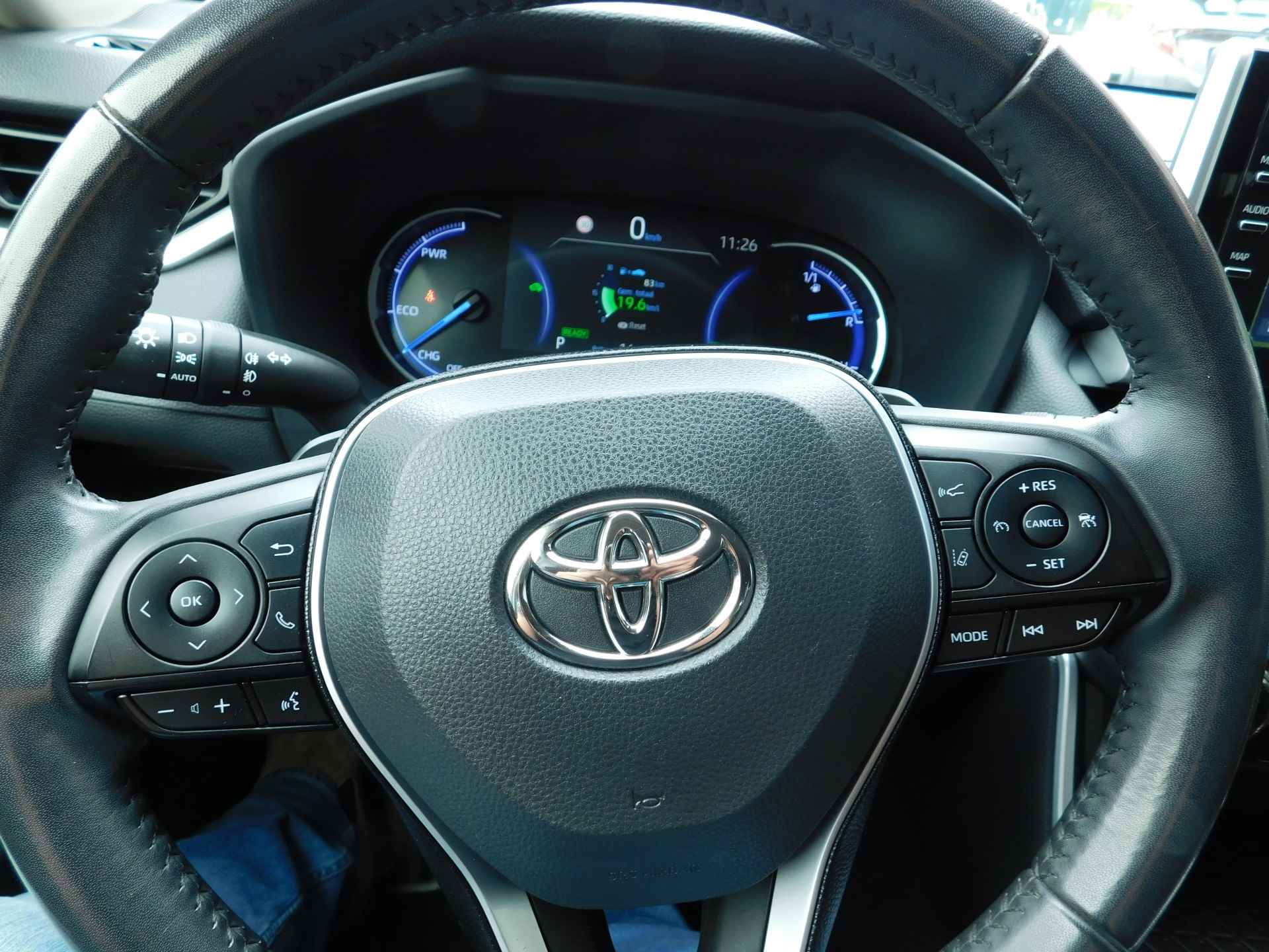 Toyota RAV4 2.5 Hybrid First Edition - 20/38