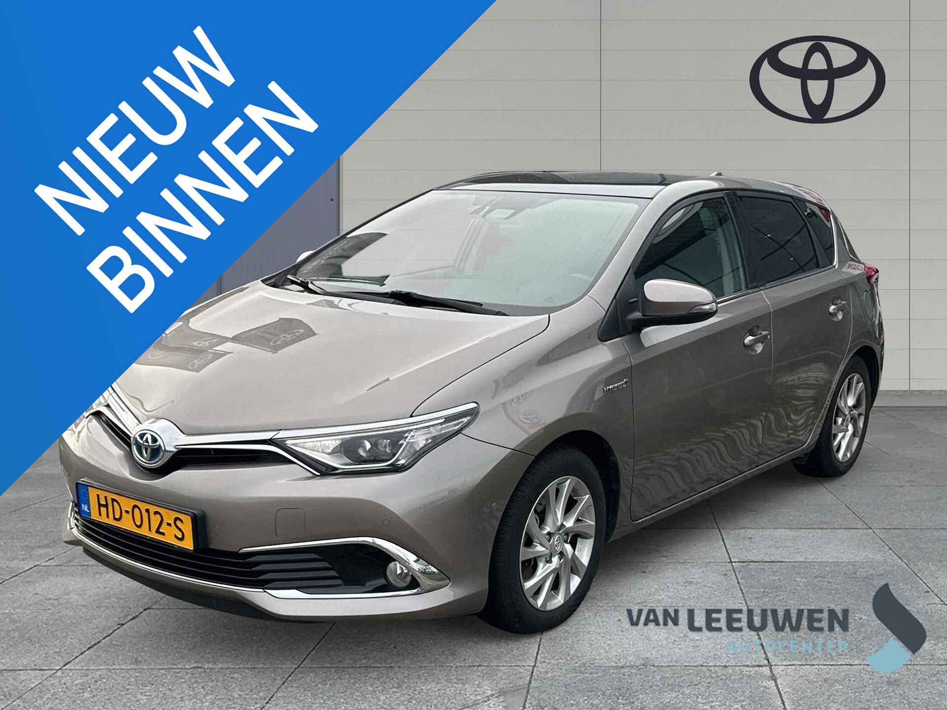 Toyota Auris 1.8 Hybrid Lease Pro - 1/19