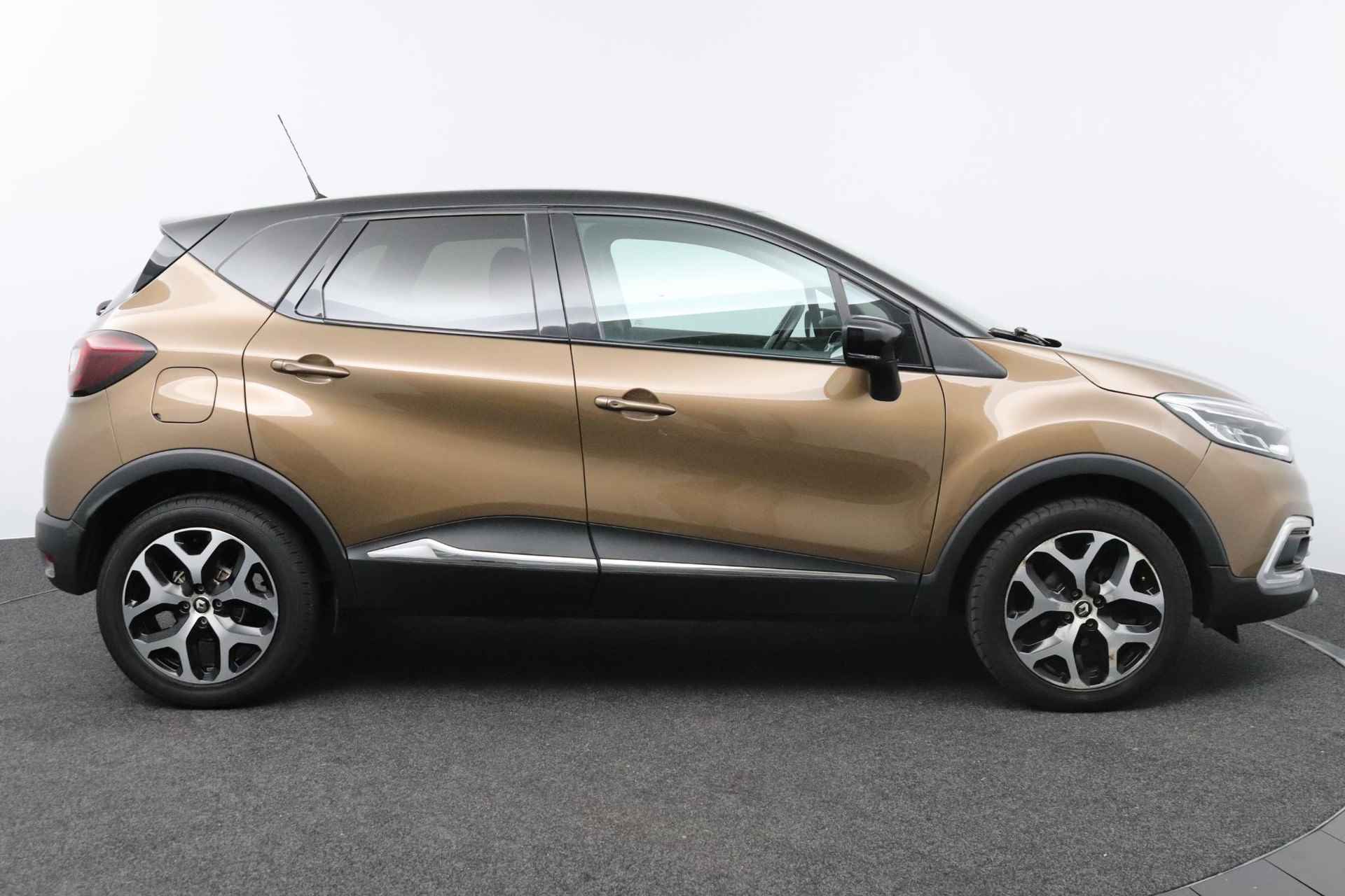 Renault Captur 0.9 TCe 90 Intens - 13/35