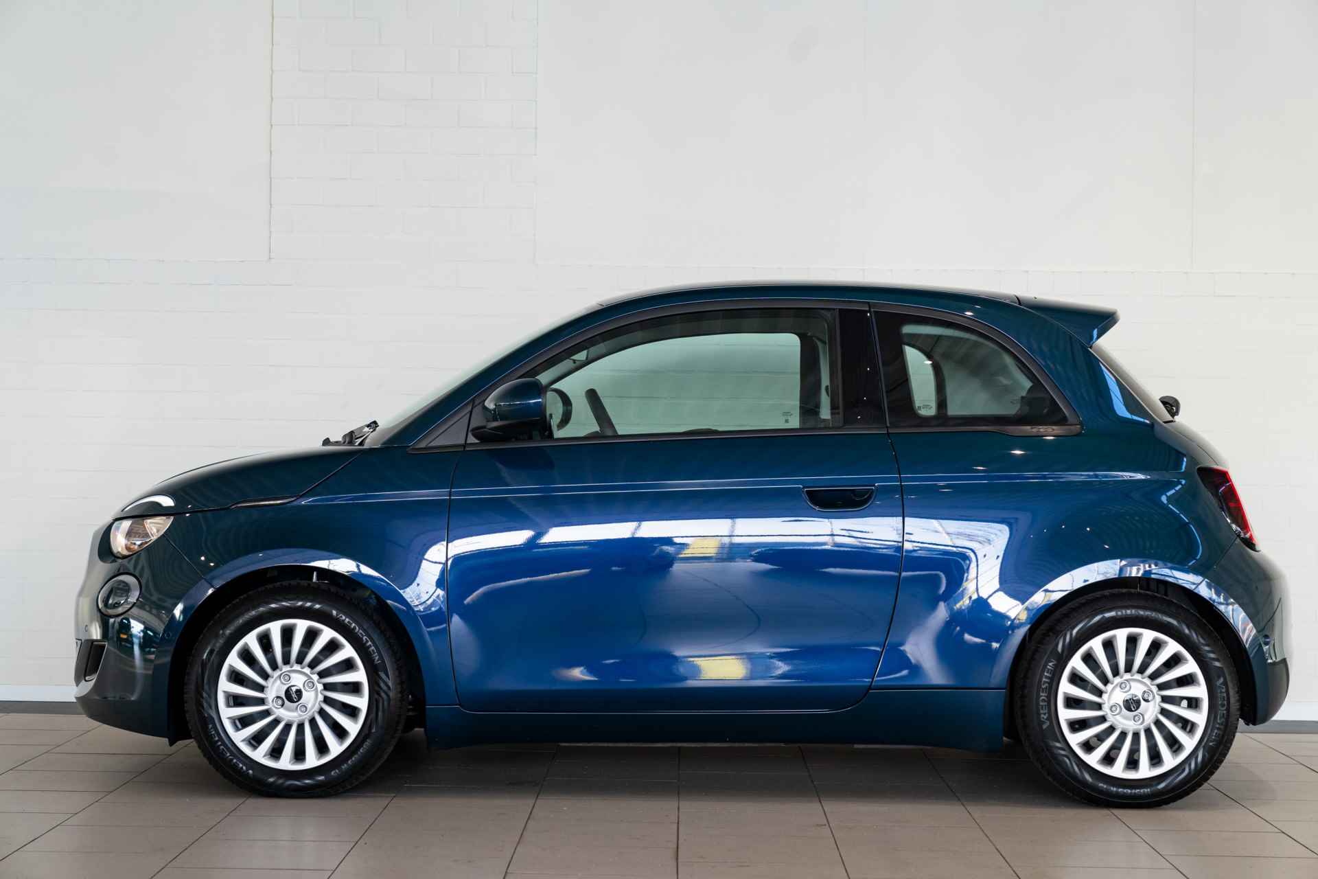 Fiat 500E Urban 3+1 24 kWh | Navi | Camera | Stoel verwarming | Adaptive Cruise Controle | Parkeersensoren | - 5/34