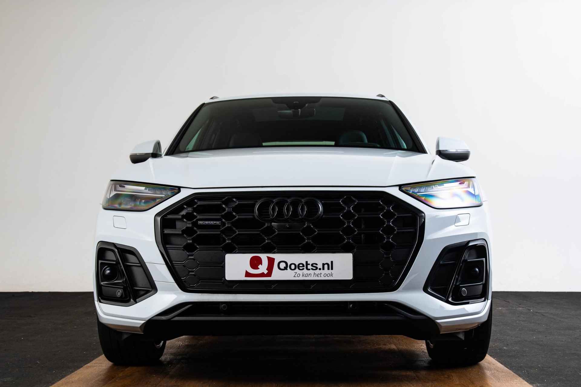 Audi Q5 50 TFSI e S edition Panoramadak - Luchtvering - Head-up - Parkeerassistent - Assistentiepakket City, Parking & Tour - Sportstoelen - Matrix LED - 21 inch - 72/74