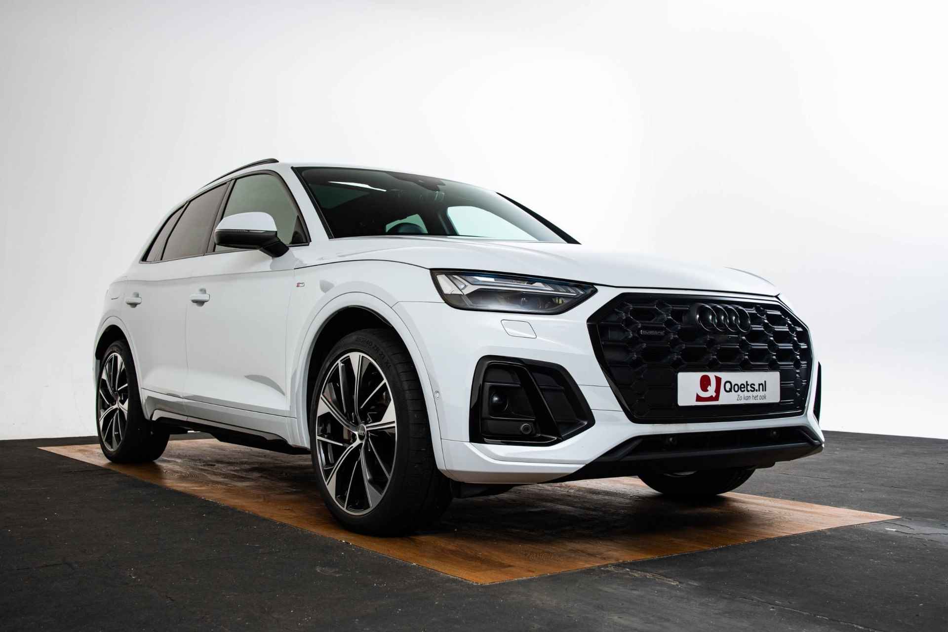 Audi Q5 50 TFSI e S edition Panoramadak - Luchtvering - Head-up - Parkeerassistent - Assistentiepakket City, Parking & Tour - Sportstoelen - Matrix LED - 21 inch - 73/74