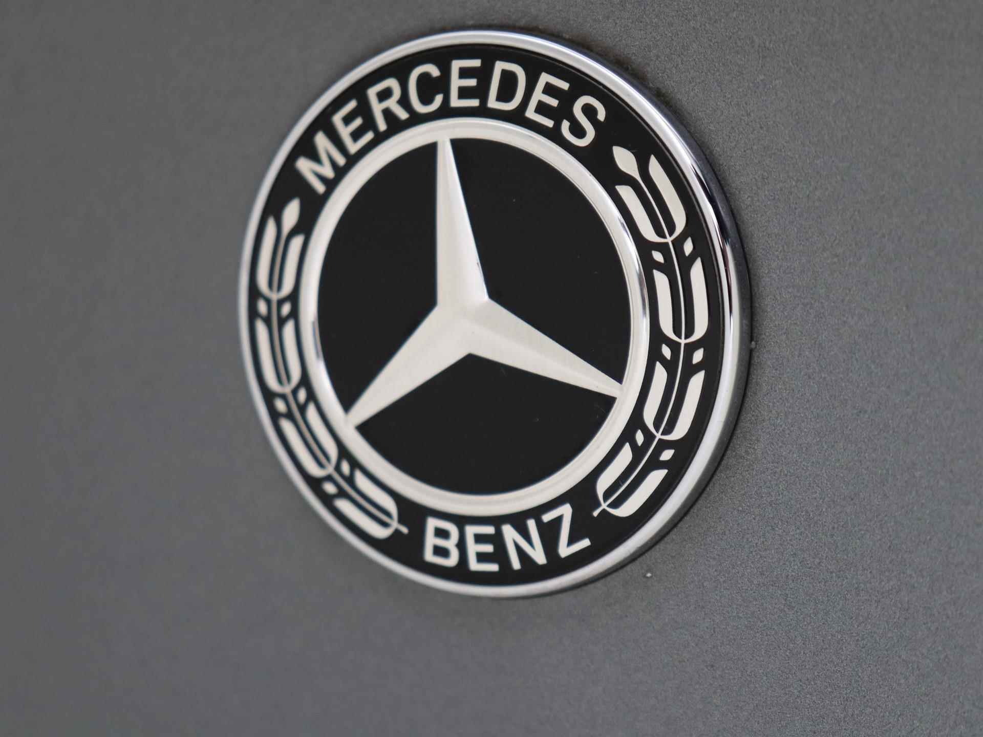 Mercedes-Benz E-klasse Estate 400 d 4Matic Sport Edition / AMG/ 20 Inch/ Burmester/ Panoramadak/ El. Trekhaak/ DISTRONIC/ Memory - 32/38