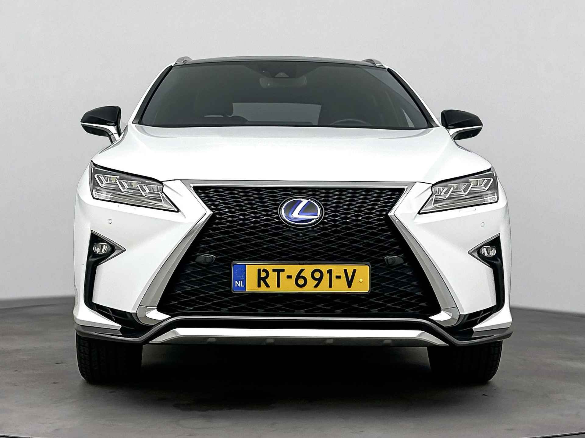 Lexus RX 450h 4WD F Sport Line | 1e Eigenaar | Navigatie | Trekhaak | Panoramadak | Head up Display | Stuurwiel verwarmd | Draadloze telefoonlader | - 27/43