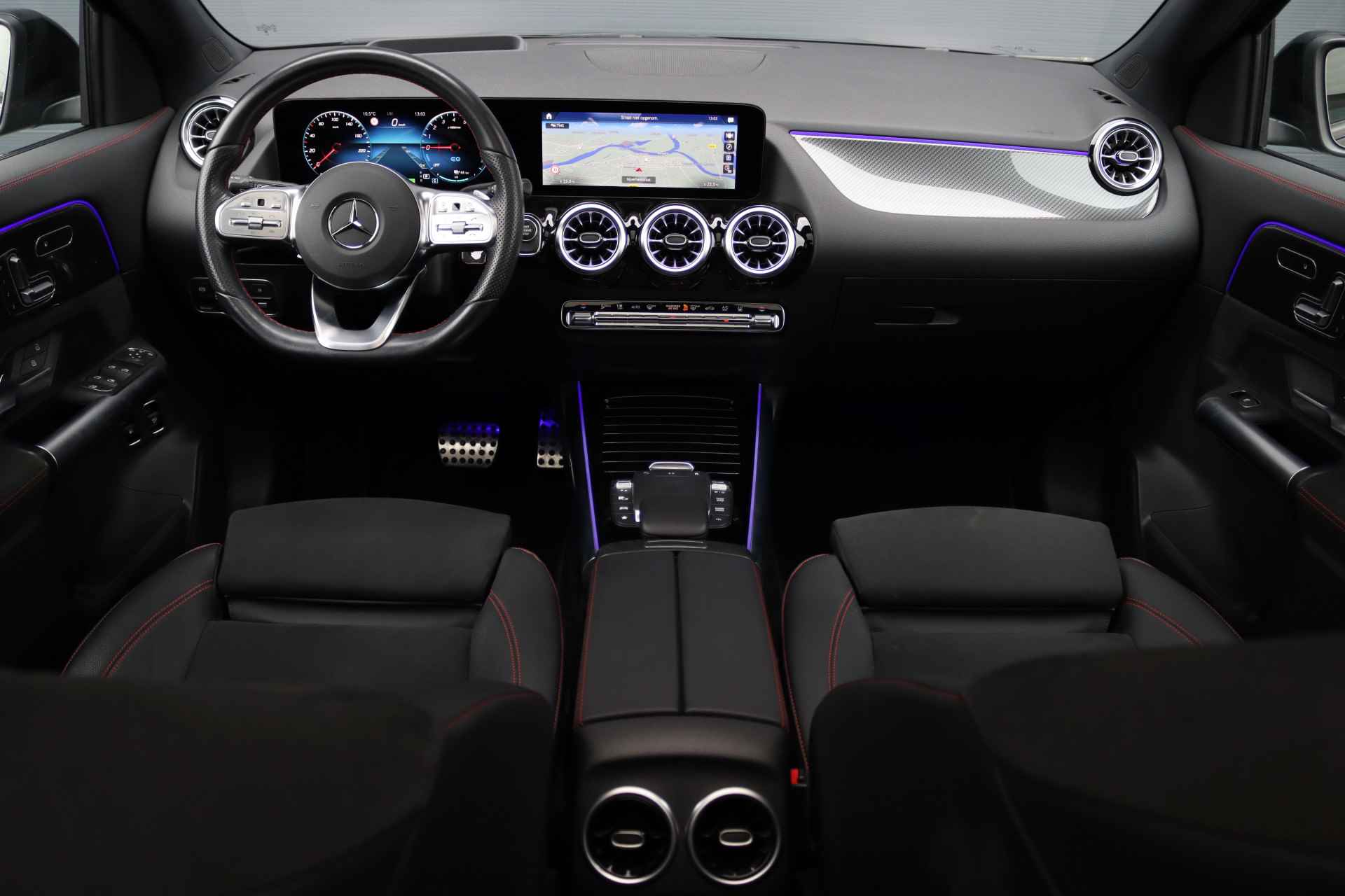 Mercedes-Benz GLA 250 e AMG Line Aut8 | Panoramadak | Distronic+ | Memory | HUD | Keyless Go | Surround Camera | Sfeerverlichting | Augmented Reality | Multibeam LED | - 3/44