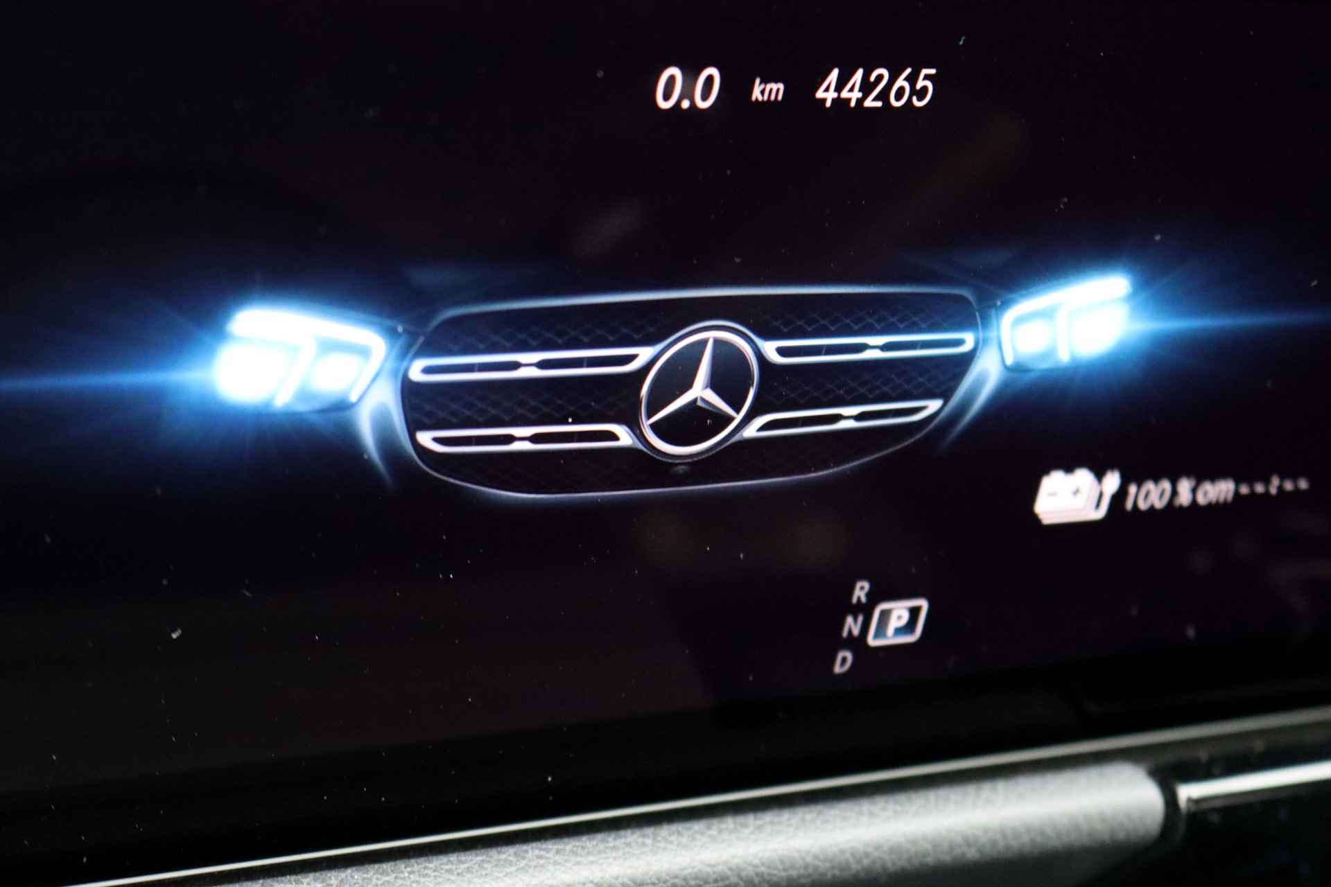 Mercedes-Benz GLA 250 e AMG Line Aut8 | Panoramadak | Distronic+ | Memory | HUD | Keyless Go | Surround Camera | Sfeerverlichting | Augmented Reality | Multibeam LED | - 33/44