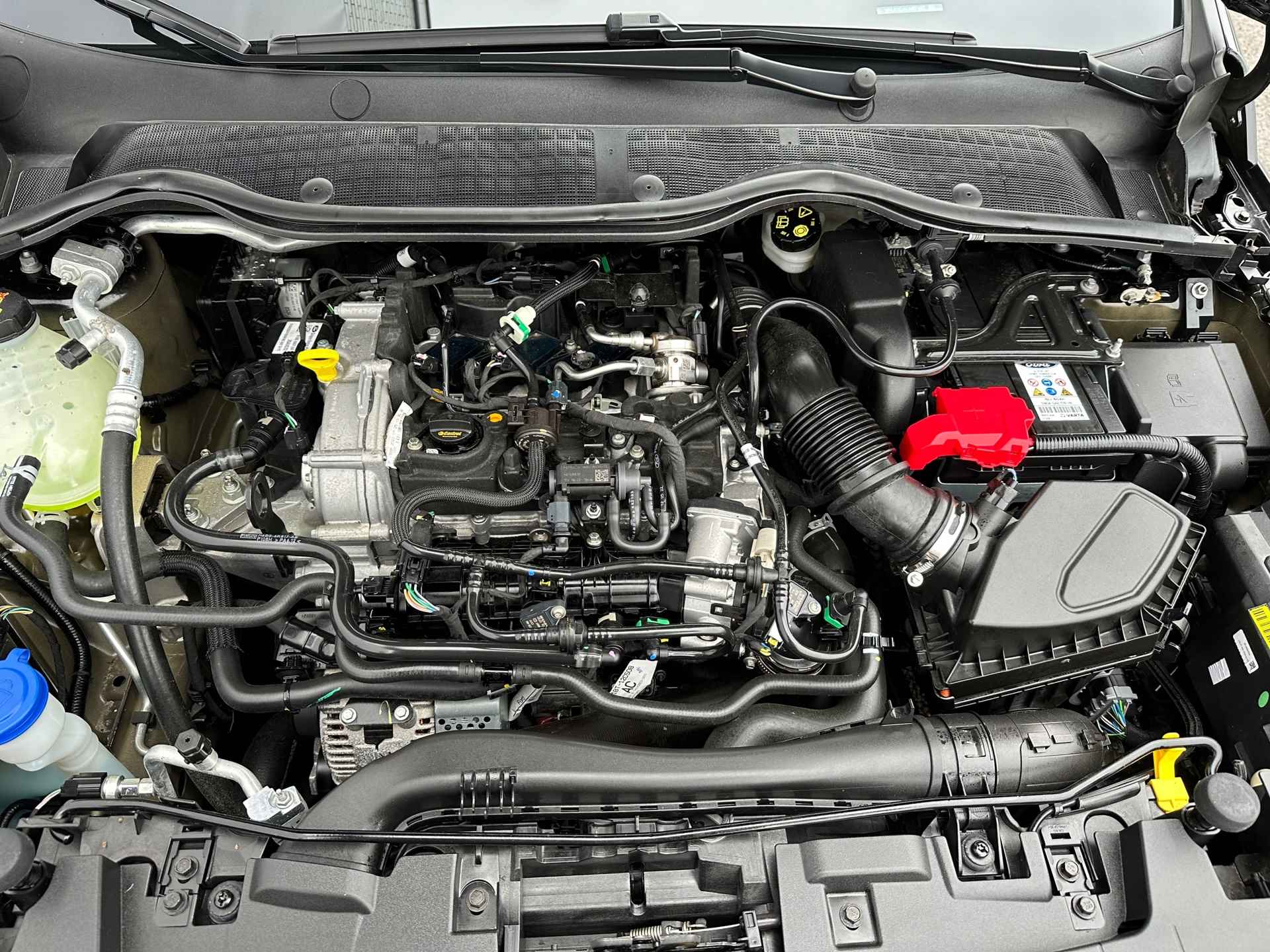 Ford FIESTA 1.0 EcoBoost Hybrid ST-Line X Stoel + Stuurverwarming | Sportvelgen | Clima | Cruise | LED |125 PK|Carplay |Keyless !! - 18/32