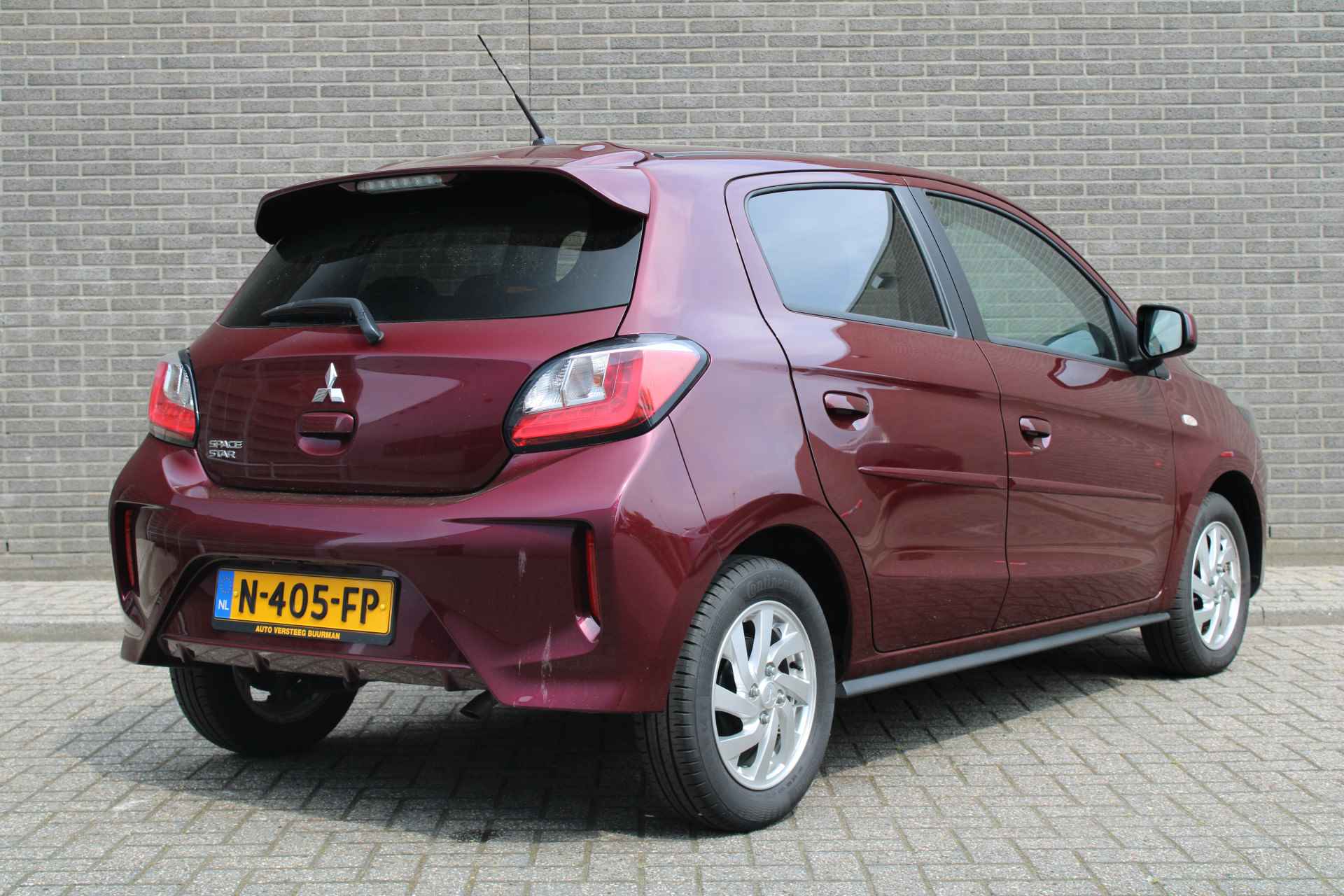 Mitsubishi Space Star 1.2 Intense Zomer- en Winterbanden, Carplay/Android Auto, Cruise Control, Achteruitrijcamera - 5/31