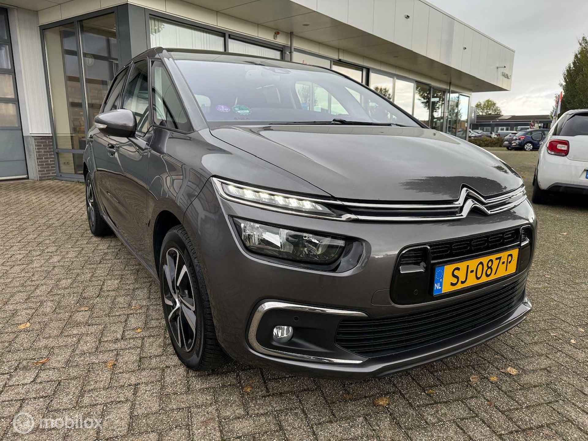 CITROEN C4 PICASSO 130 PK AUTOMAAT 12 MND BOVAG RIJKLAAR PRIJS - 3/30