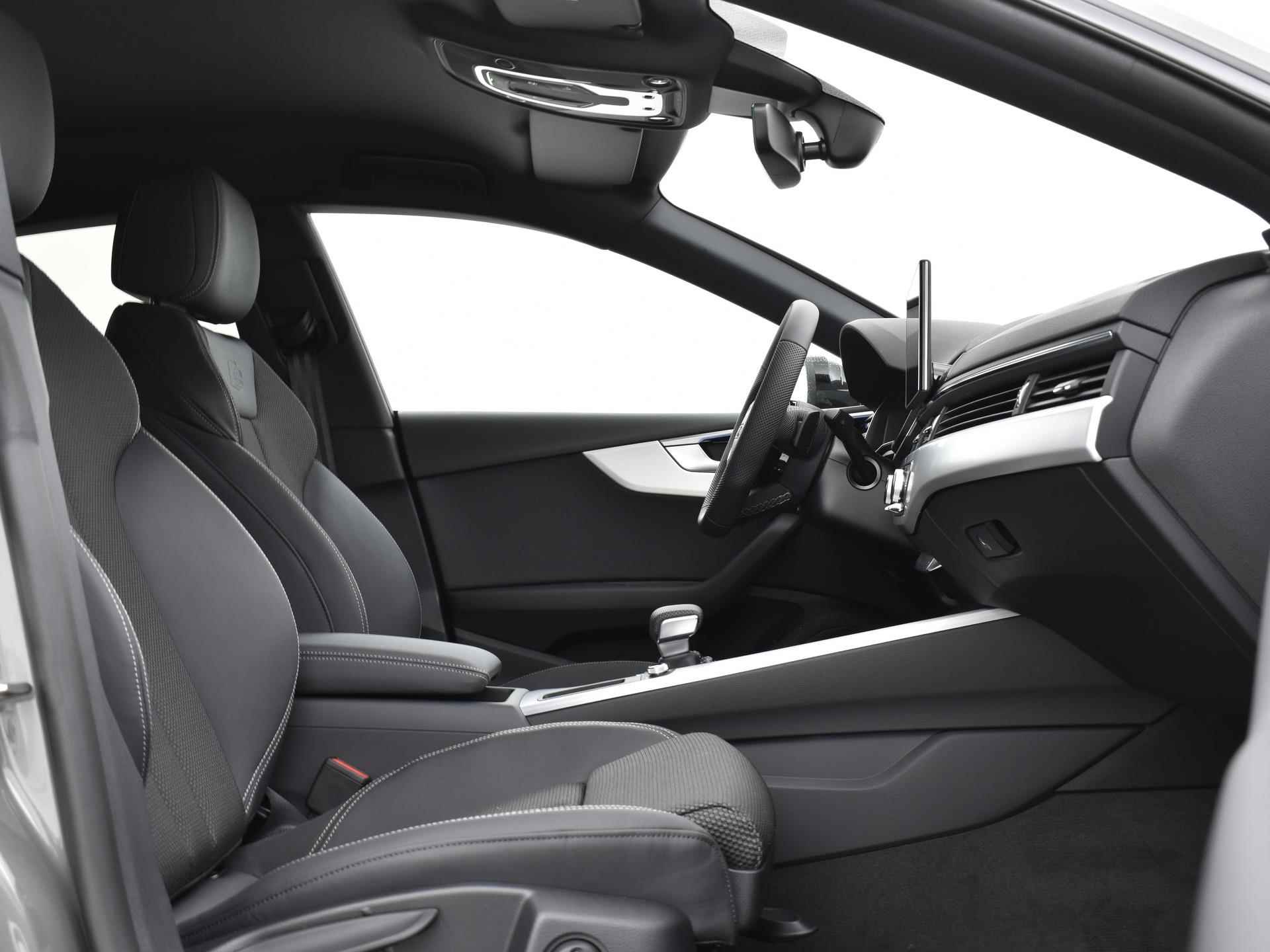 Audi A5 Sportback 35 TFSI S edition Competition 150 PK ·Assistentiepakket parking · Optiekpakket zwart plus · Stoelverwarming · Afgevlakt stuurwiel · - 20/38