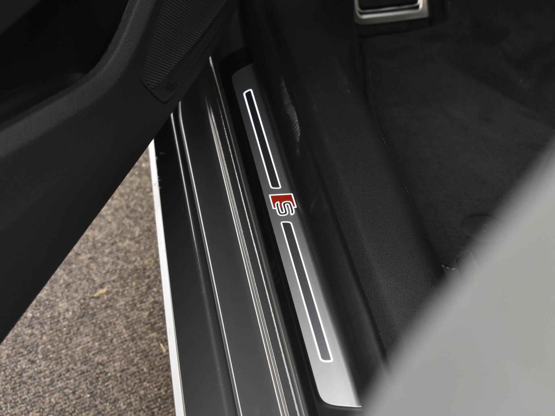 Audi A5 Sportback 35 TFSI S edition Competition 150 PK ·Assistentiepakket parking · Optiekpakket zwart plus · Stoelverwarming · Afgevlakt stuurwiel · - 35/38