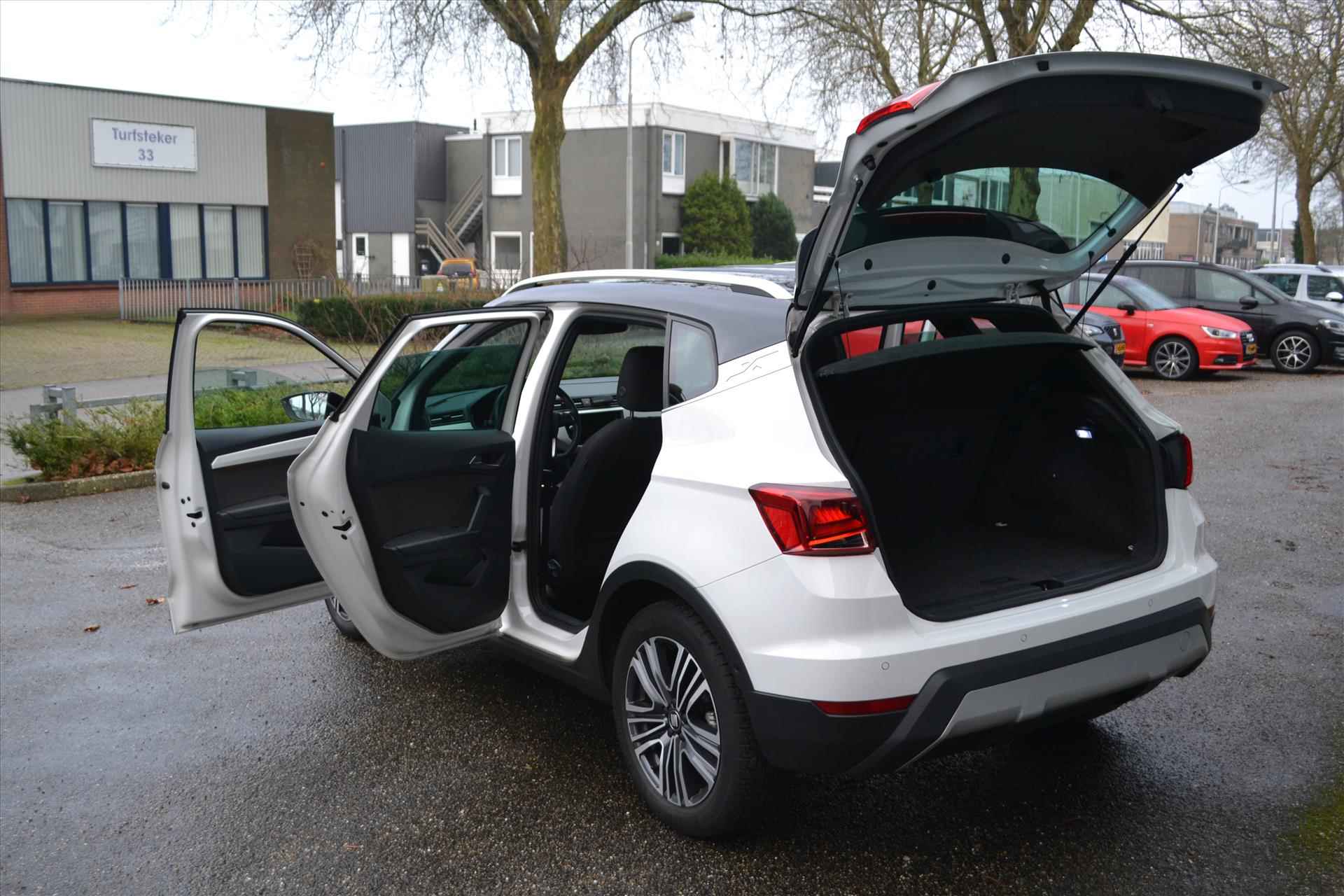 SEAT Arona 1.0 TSI 115pk Xcellence Business Intense - 12/32