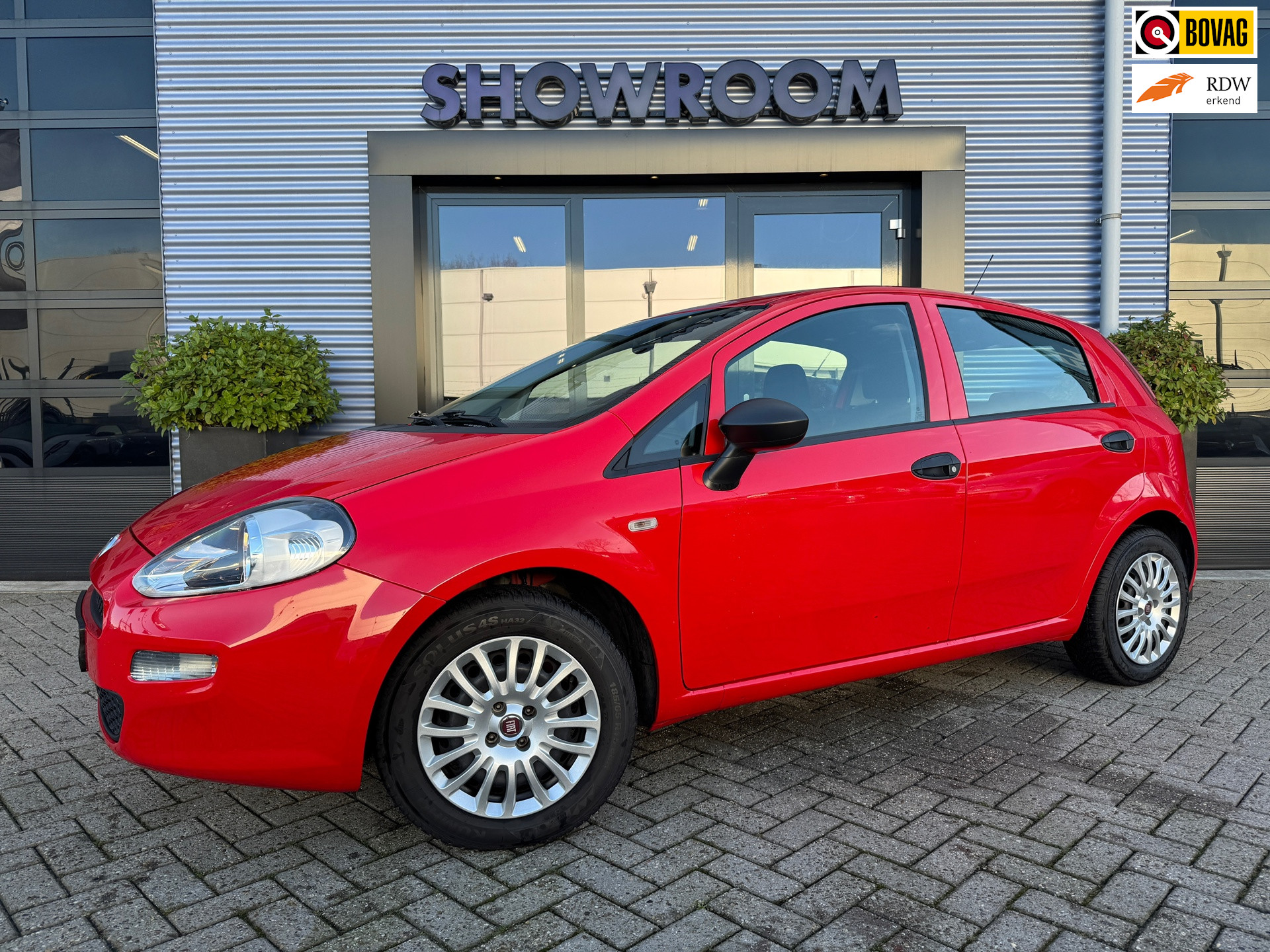 Fiat Punto 1.2 (4 cilinder) 5-deurs|Airco|Elektrische ramen en Spiegels