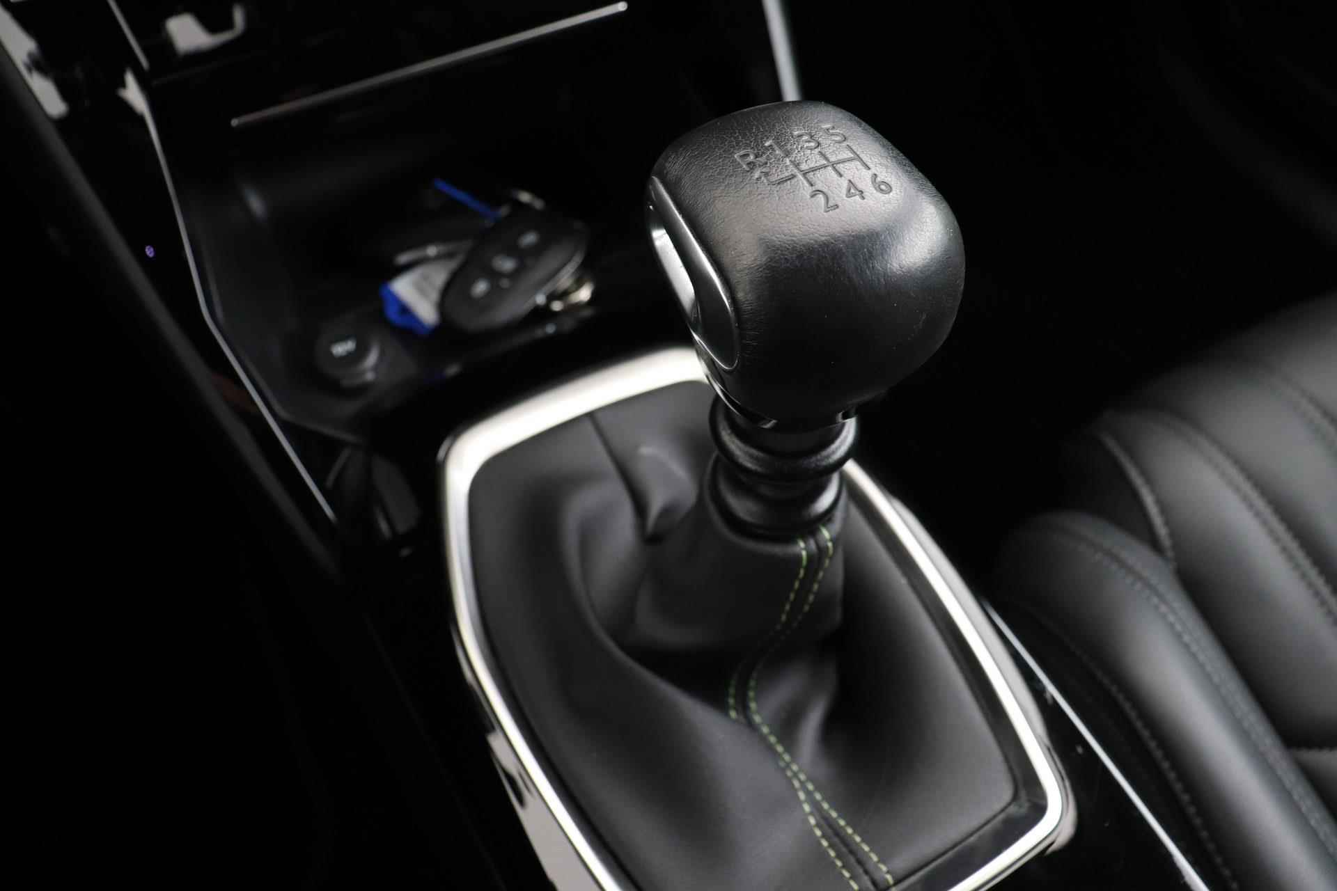 Peugeot 208 1.2 PureTech GT-Line | Panoramadak | Leer | Recent Ond. | Org NL | Adap. Cruise | Camera | Stoelverwarming | - 29/49
