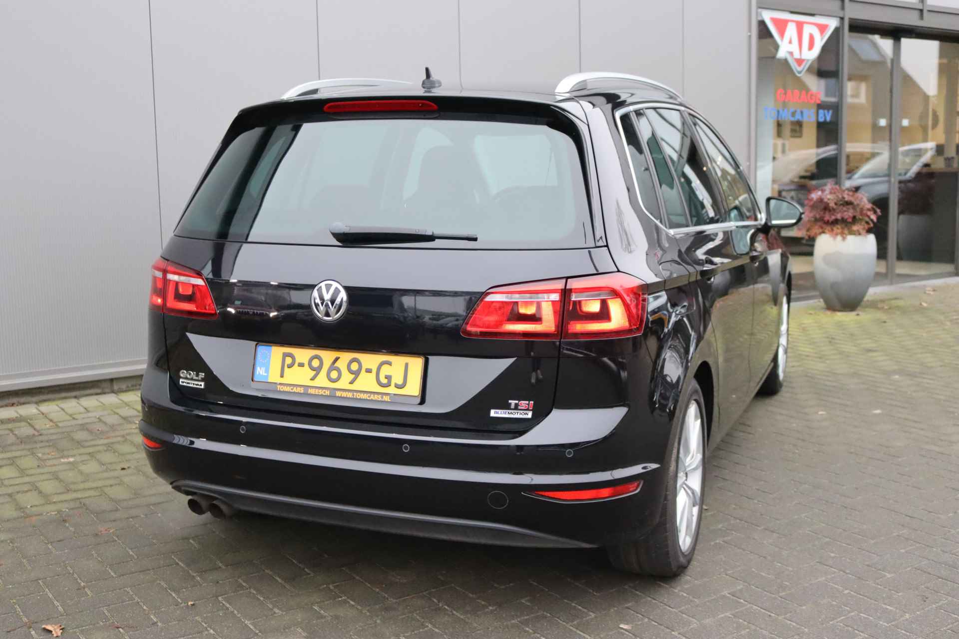 Volkswagen Golf Sportsvan 1.4 TSI 150PK Automaat Highline Camera/Xenon/Adaptive-cruise/Stoelverwaming - 11/33