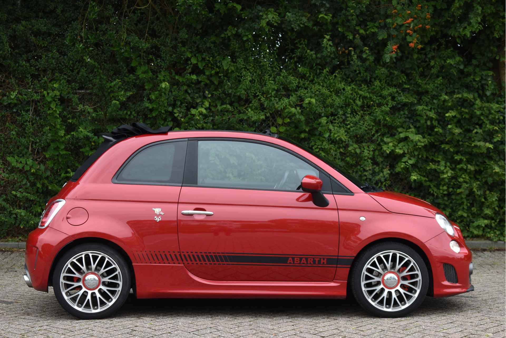 Fiat 500C 1.4 T-Jet Abarth Custom 595 Turismo | NL-Auto | Lederen sportstoelen | Climate Control | Digitale tellers | 17" | NAP - 8/57