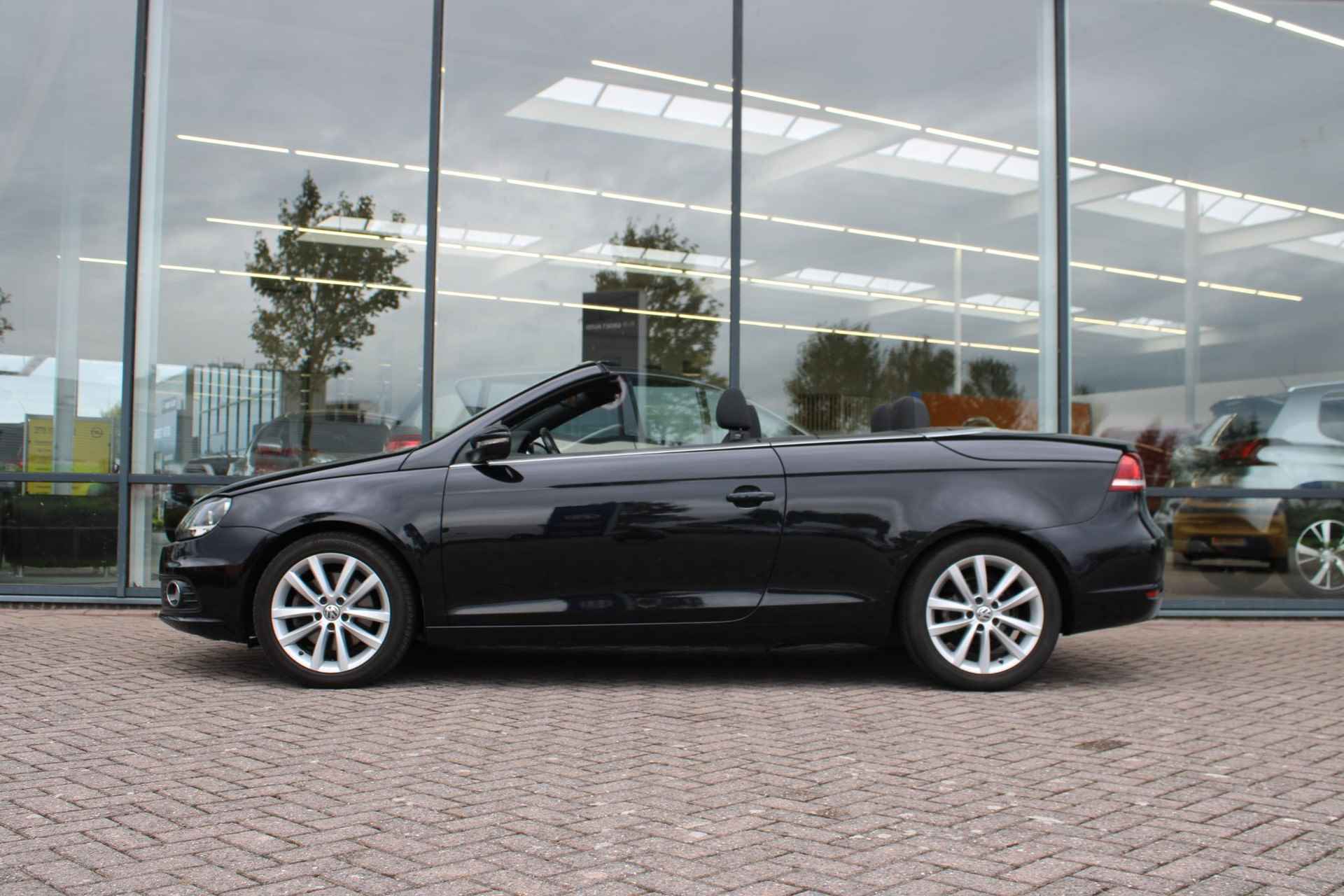 Volkswagen Eos 1.4 TSI 160pk Highline Nederlandse Auto - 2/52