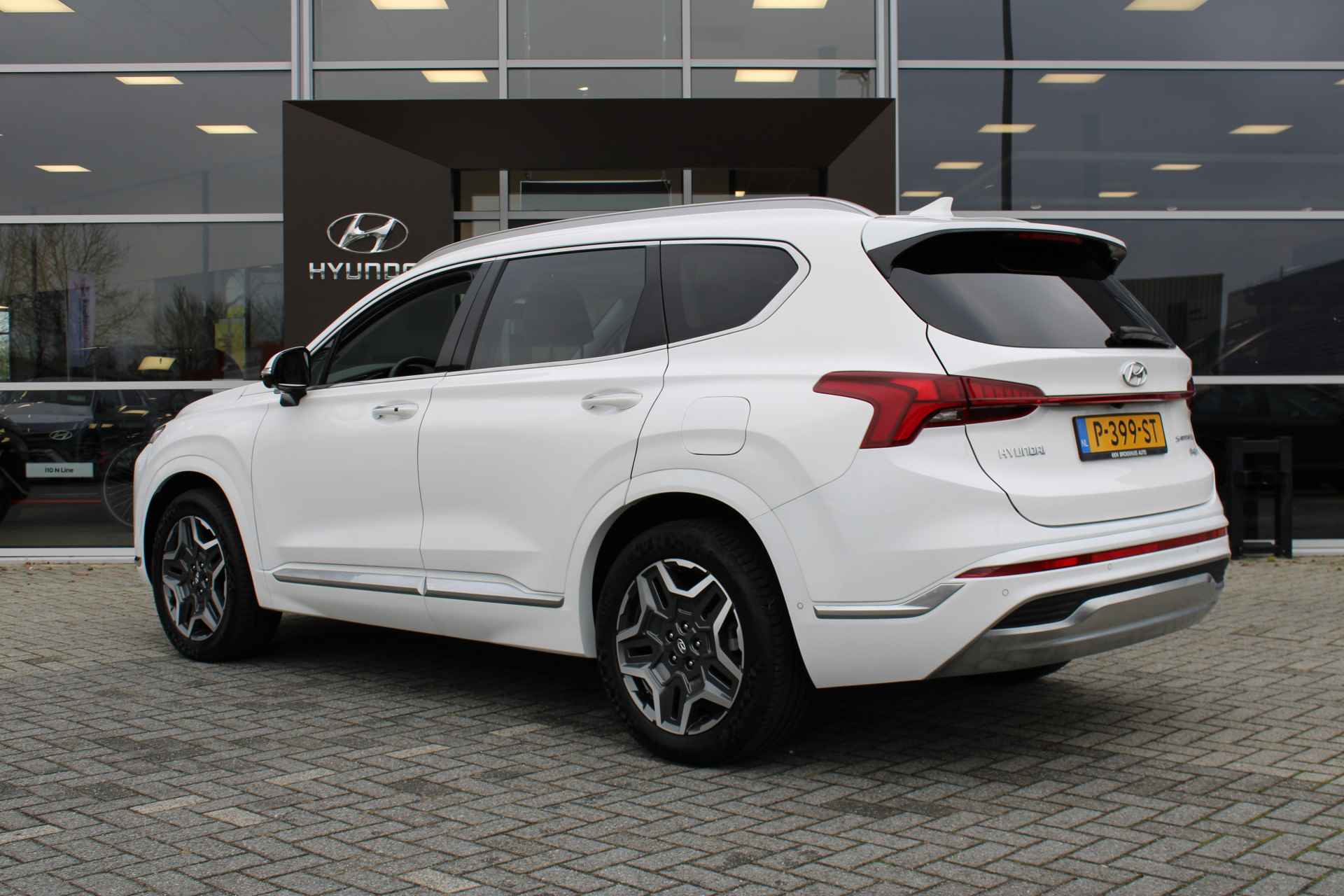 Hyundai Santa Fe 1.6 T-GDI PHEV Premium Plus Sky 7p. - 4/52