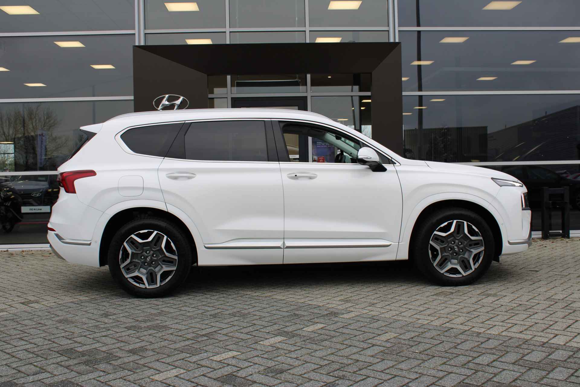 Hyundai Santa Fe 1.6 T-GDI PHEV Premium Plus Sky 7p. - 6/52