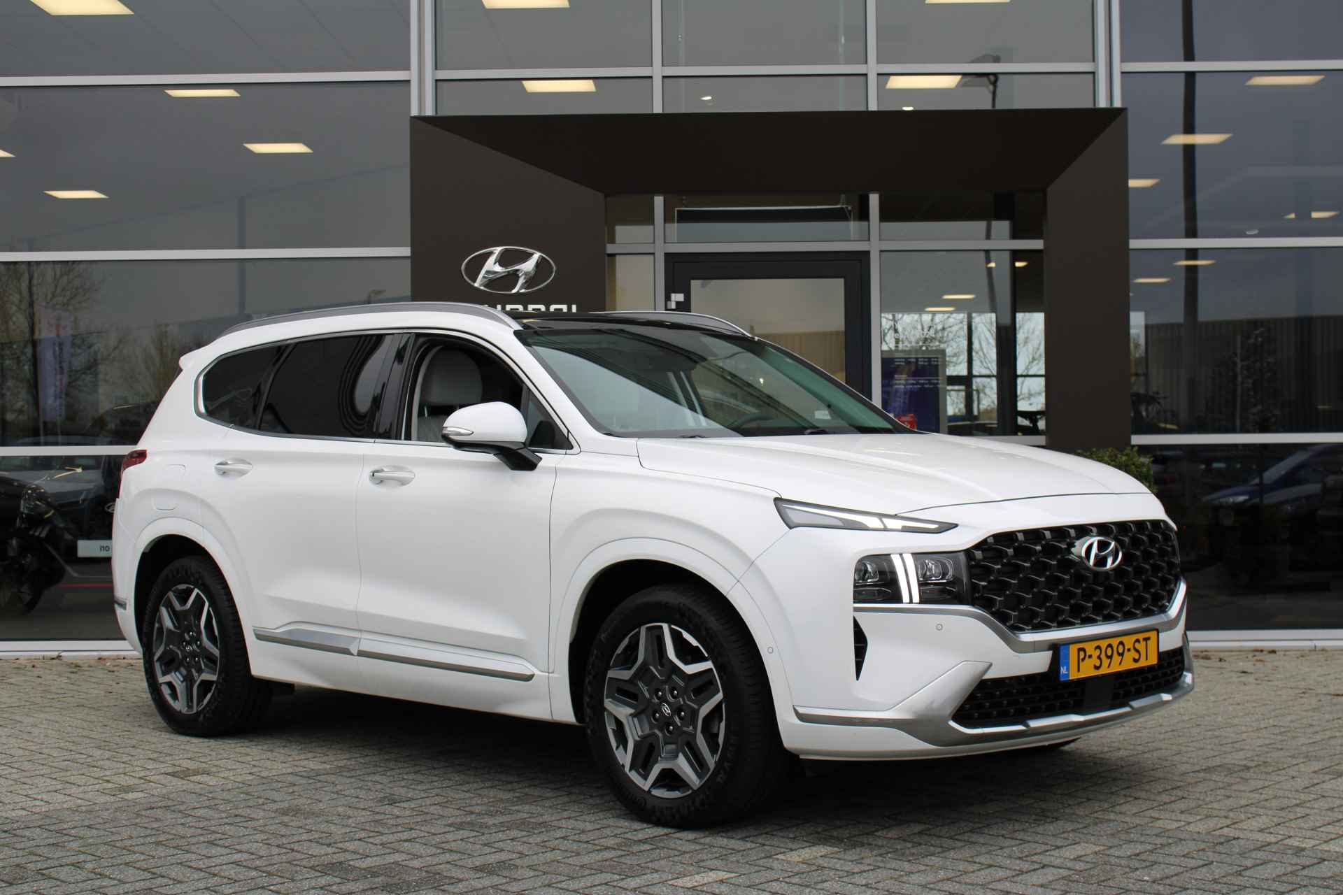 Hyundai Santa Fe 1.6 T-GDI PHEV Premium Plus Sky 7p. - 7/52