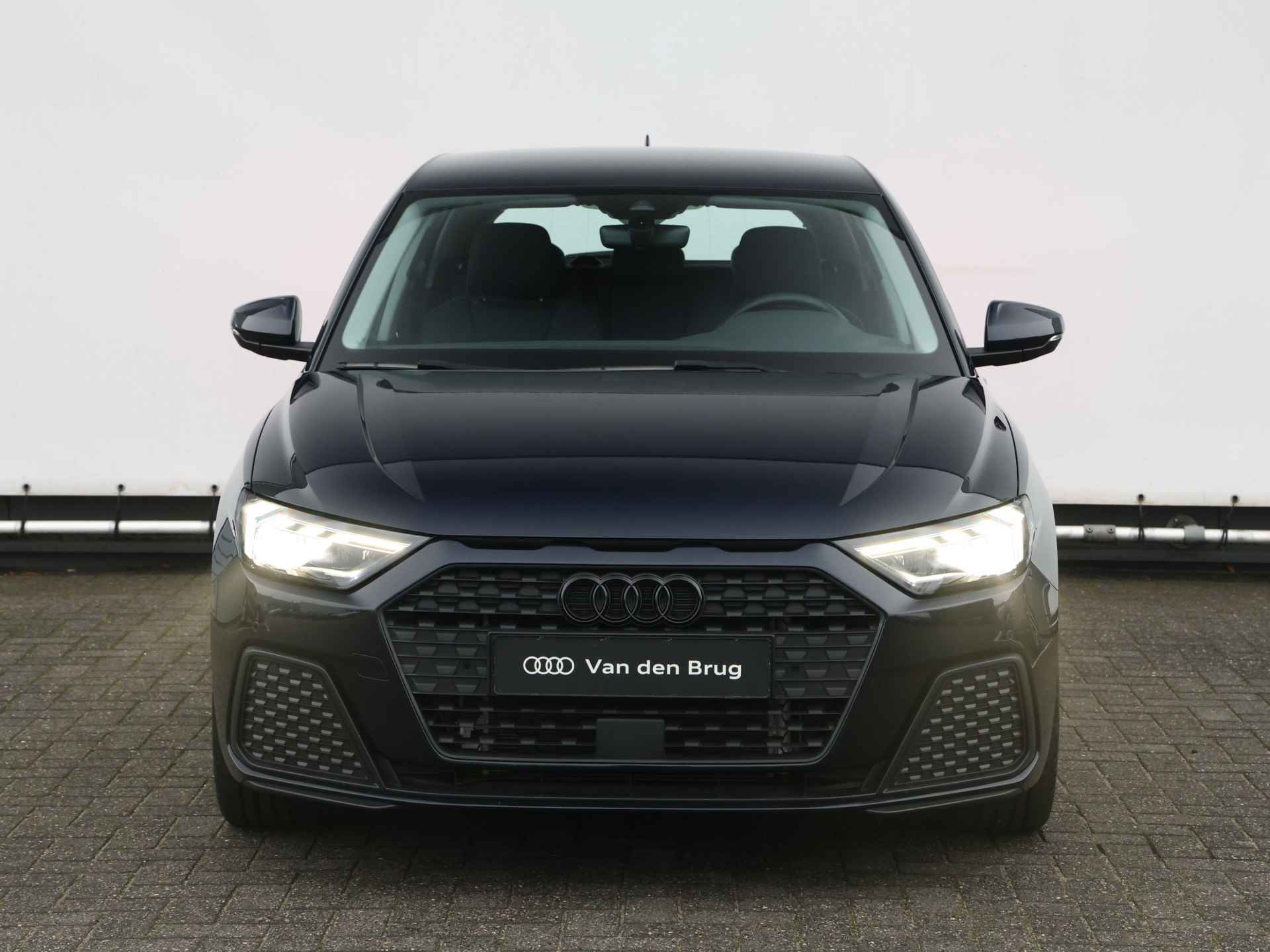 Audi A1 Sportback 25 TFSI S-tronic | Camera | Stoelverwarming | Elek. spiegels | Navi | Apple Carplay | LED | Keyless | 17" Velgen - 4/42