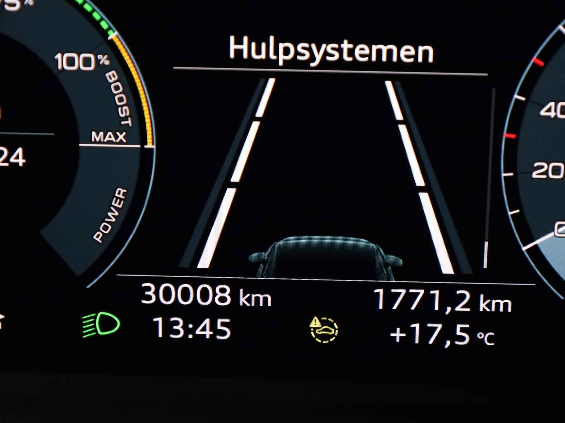 Audi A3 Sportback 45 TFSIe/245PK S Line · Panoramadak · Leder/stof · Drive select - 16/45