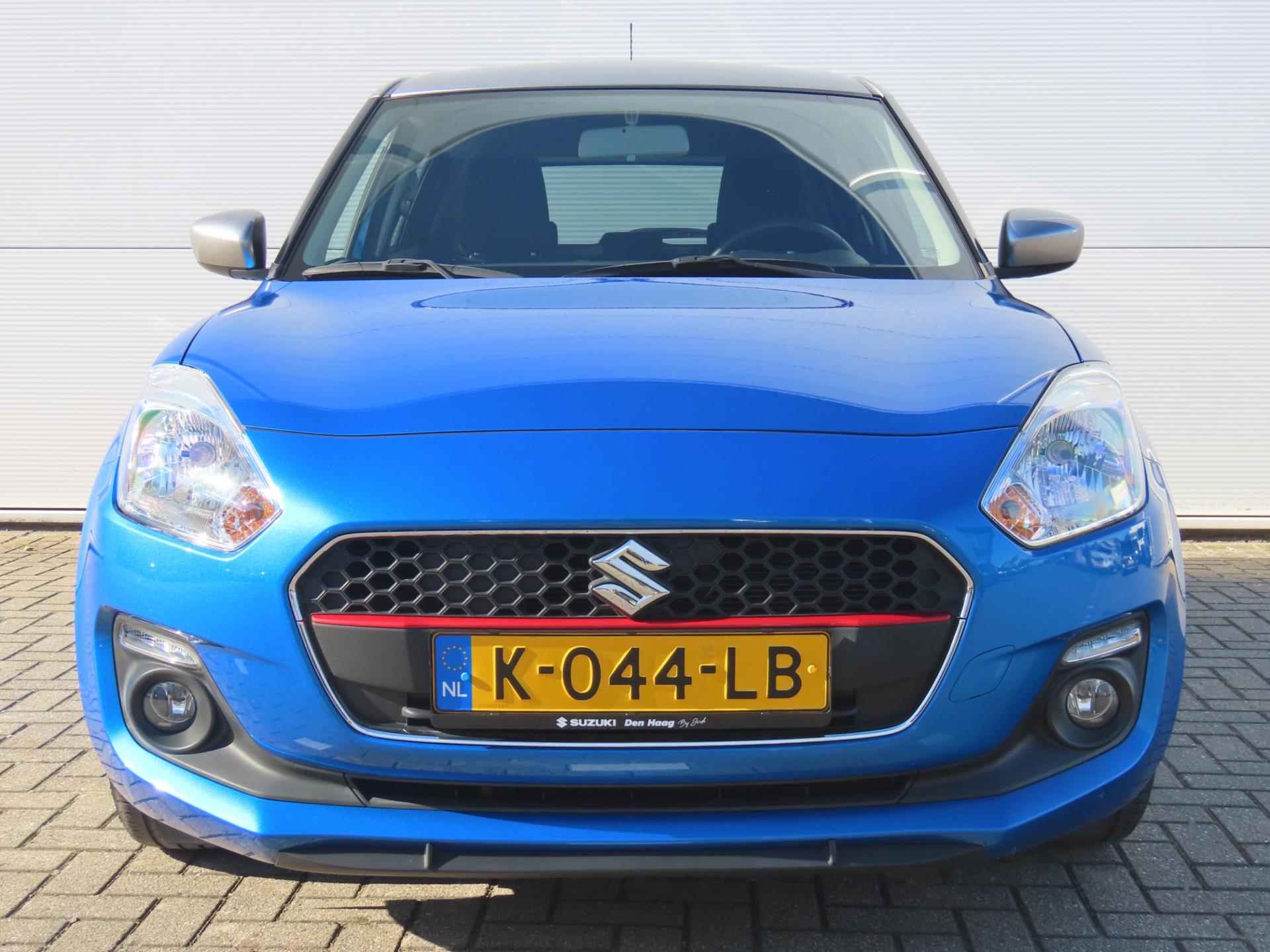 Suzuki Swift 1.2 Select Smart Hybrid GT-Line - 3/30