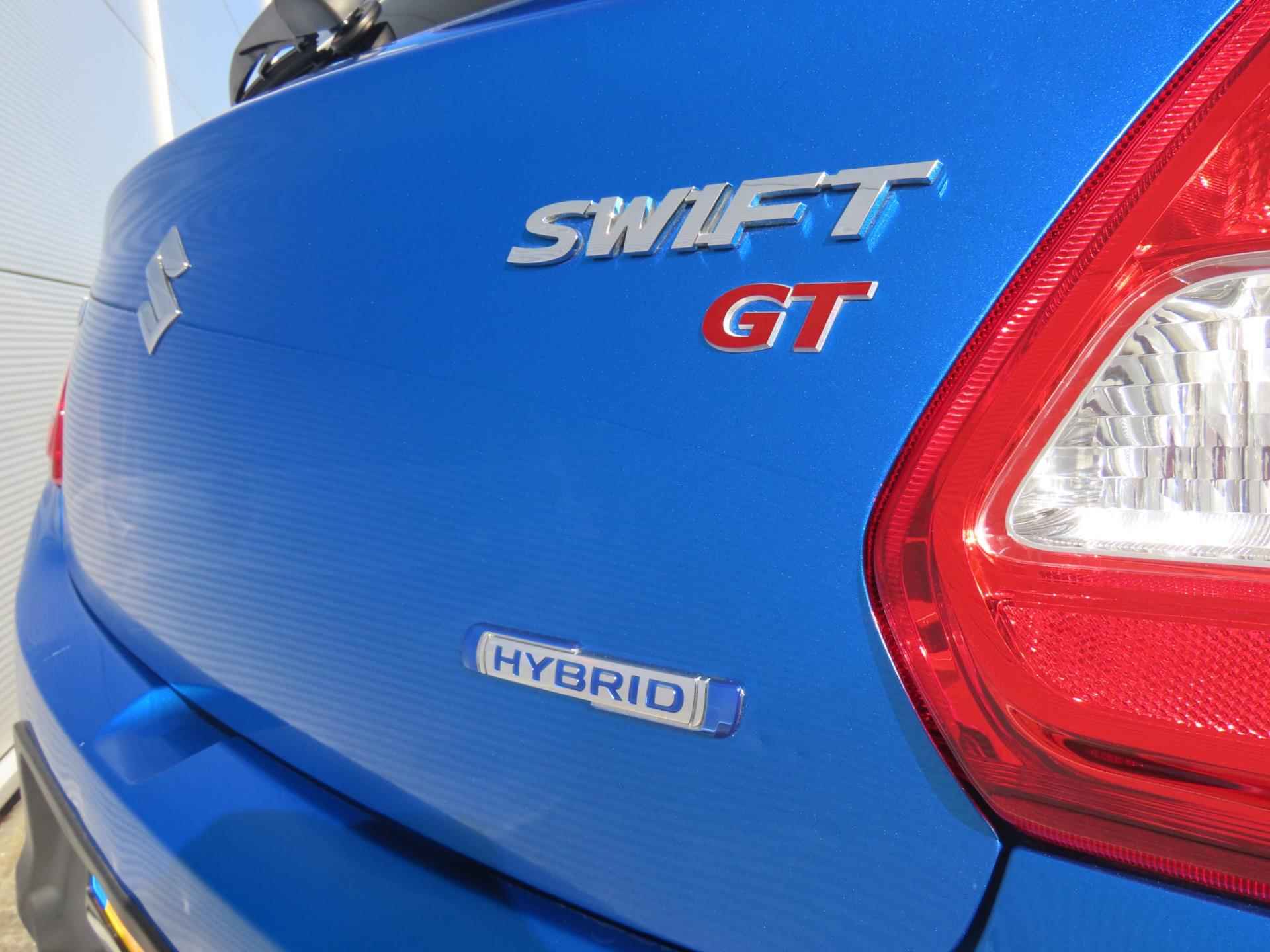 Suzuki Swift 1.2 Select Smart Hybrid GT-Line - 7/30