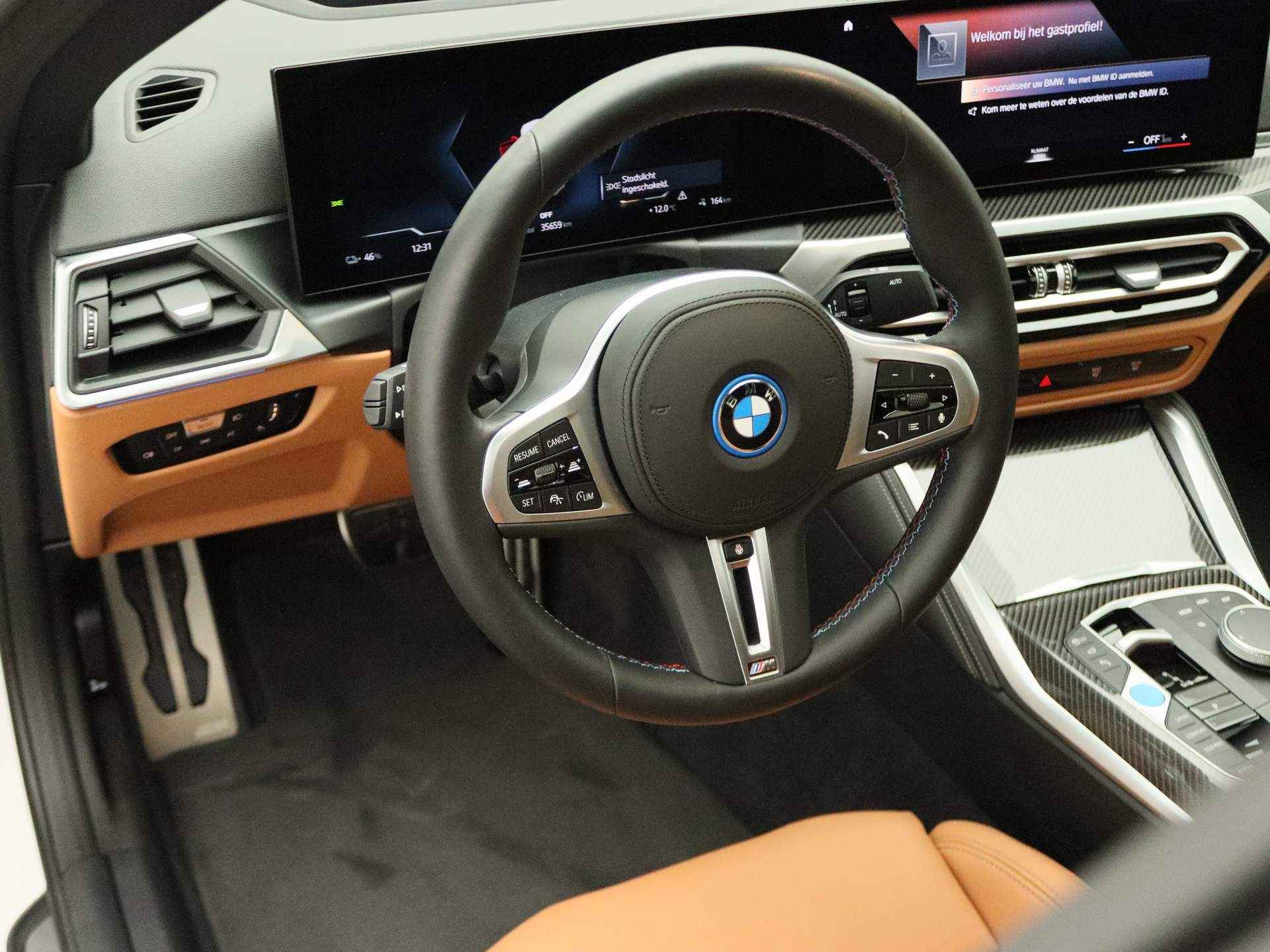 BMW i4 M50 High Executive M Sportpakket Pro 84kwh / Schuifdak / Harman Kardon / Elektrisch verstelbare stoelen / 19'' - 12/37