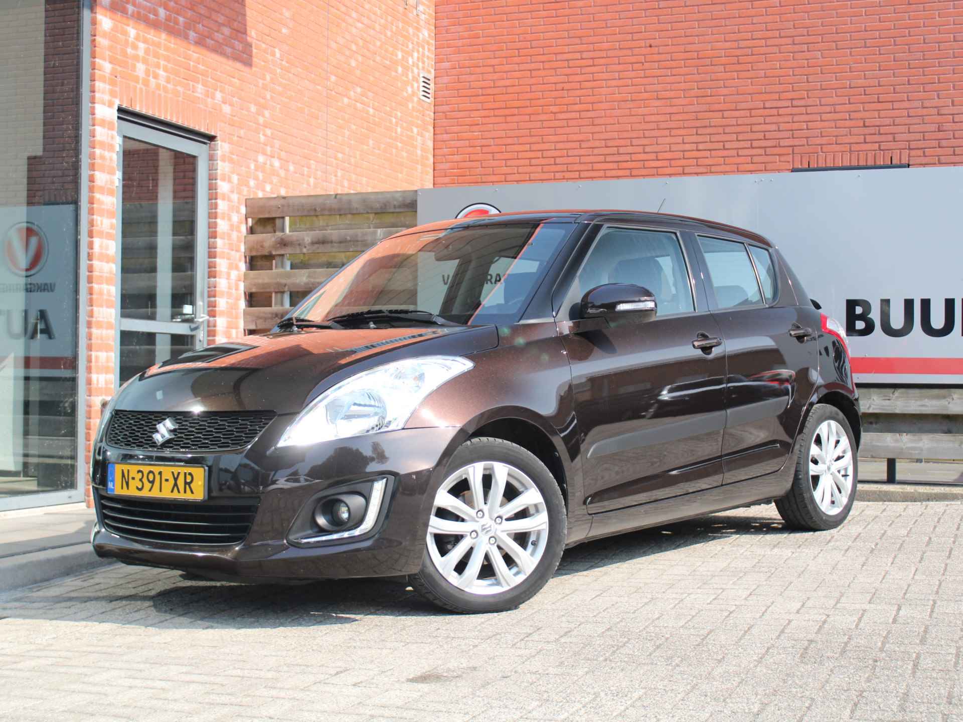 Suzuki Swift 1.2 Bandit EASSS Cruise Control, Airco, Elektrische Ramen Voor, Stoelverwarming - 7/27