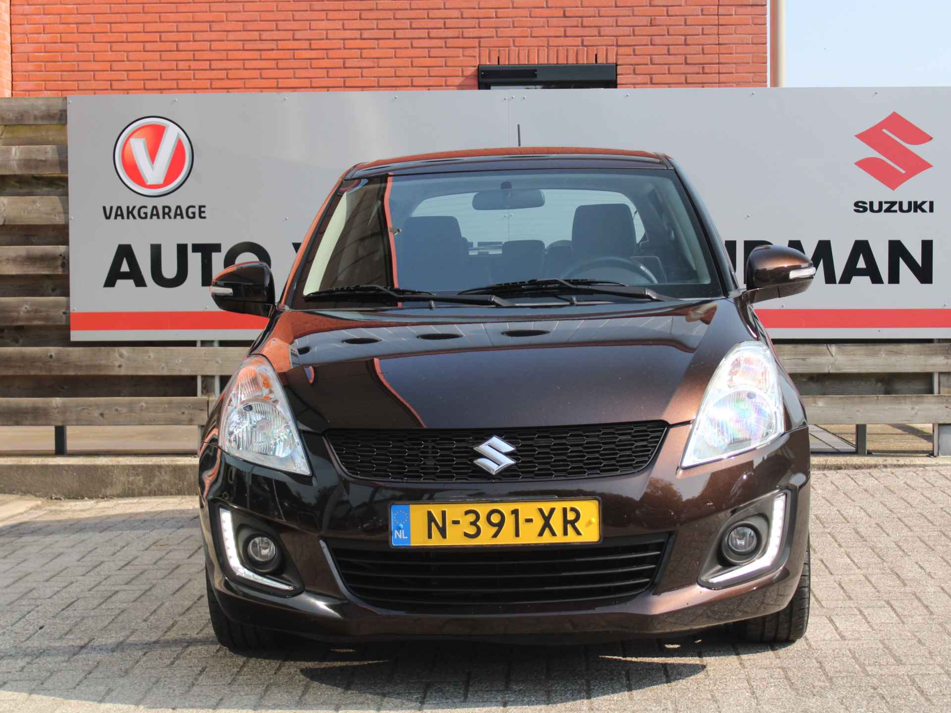 Suzuki Swift 1.2 Bandit EASSS Cruise Control, Airco, Elektrische Ramen Voor, Stoelverwarming - 8/27