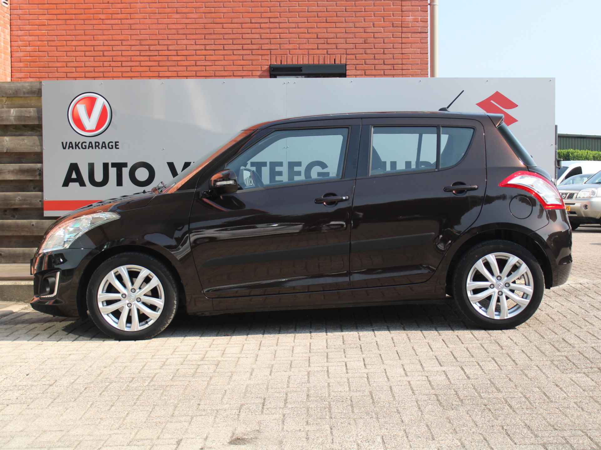 Suzuki Swift 1.2 Bandit EASSS Cruise Control, Airco, Elektrische Ramen Voor, Stoelverwarming - 11/27