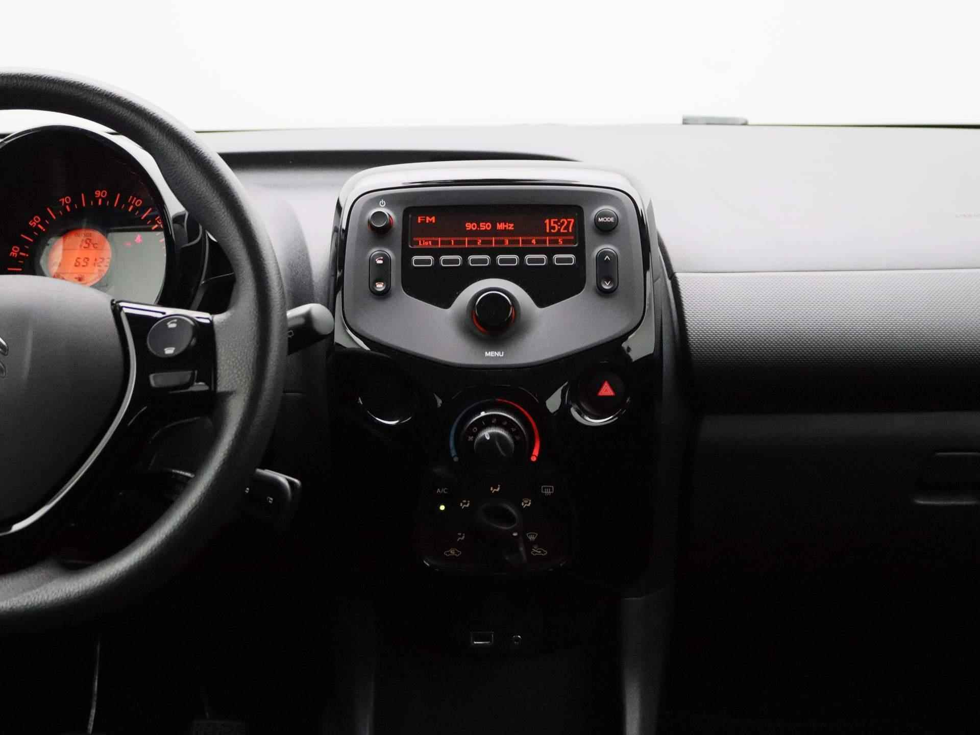 Citroen C1 1.0 VTi Feel | Airco | Bluetooth | DAB | LED | Stuurwiel Multifunctioneel - 9/31