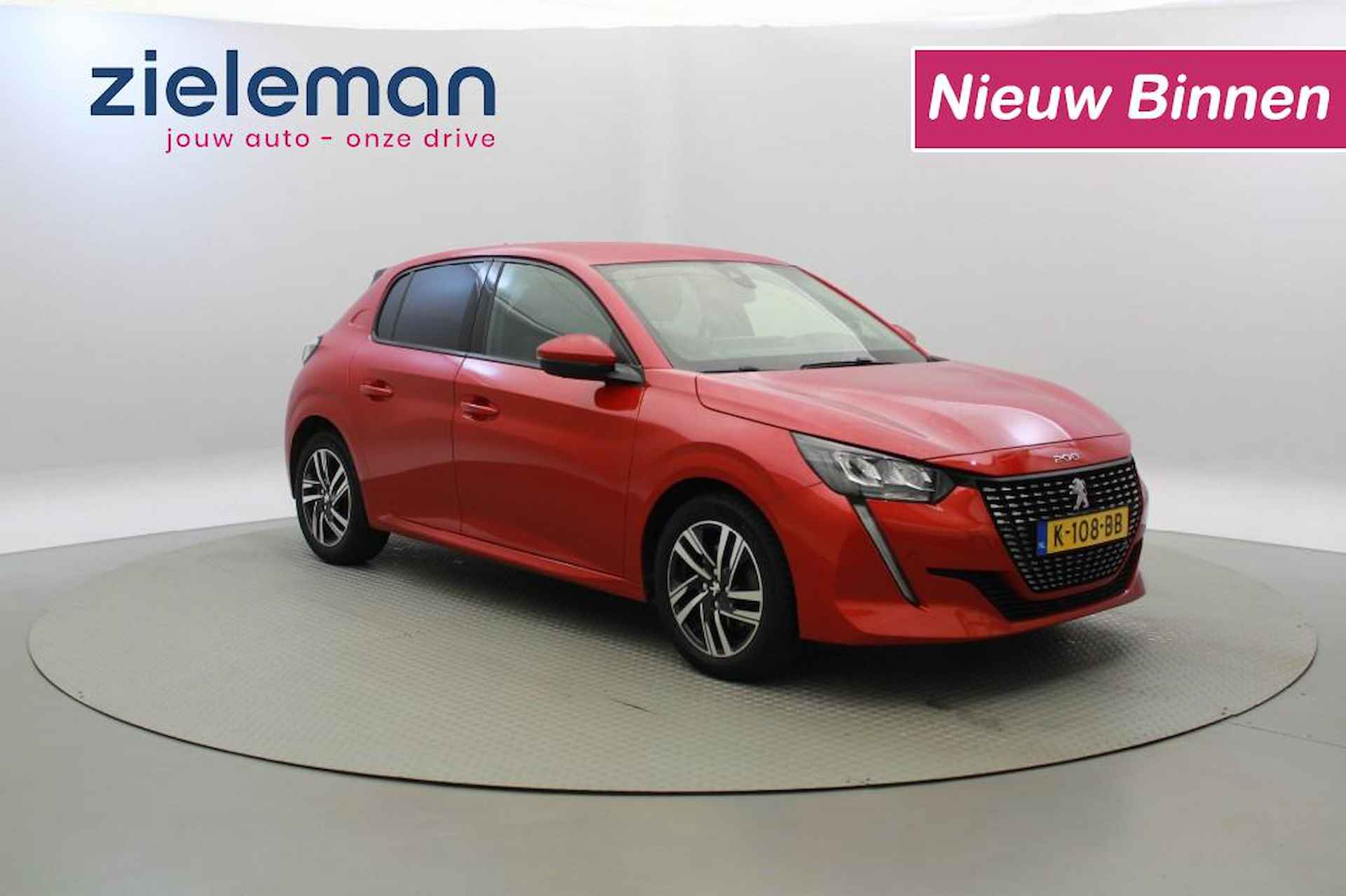 PEUGEOT 208 1.2 PureTech Allure - Carplay, Clima