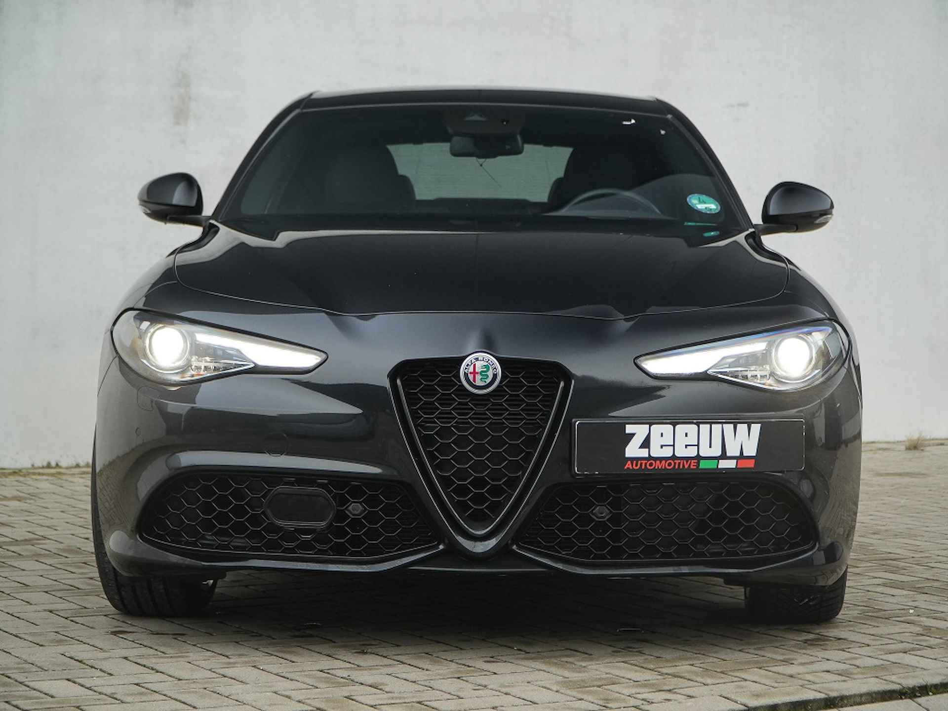 Alfa Romeo Giulia  2.0 Turbo 280 PK AWD Veloce | Navi | Carplay | Driver | BTW | 19 - 7/44