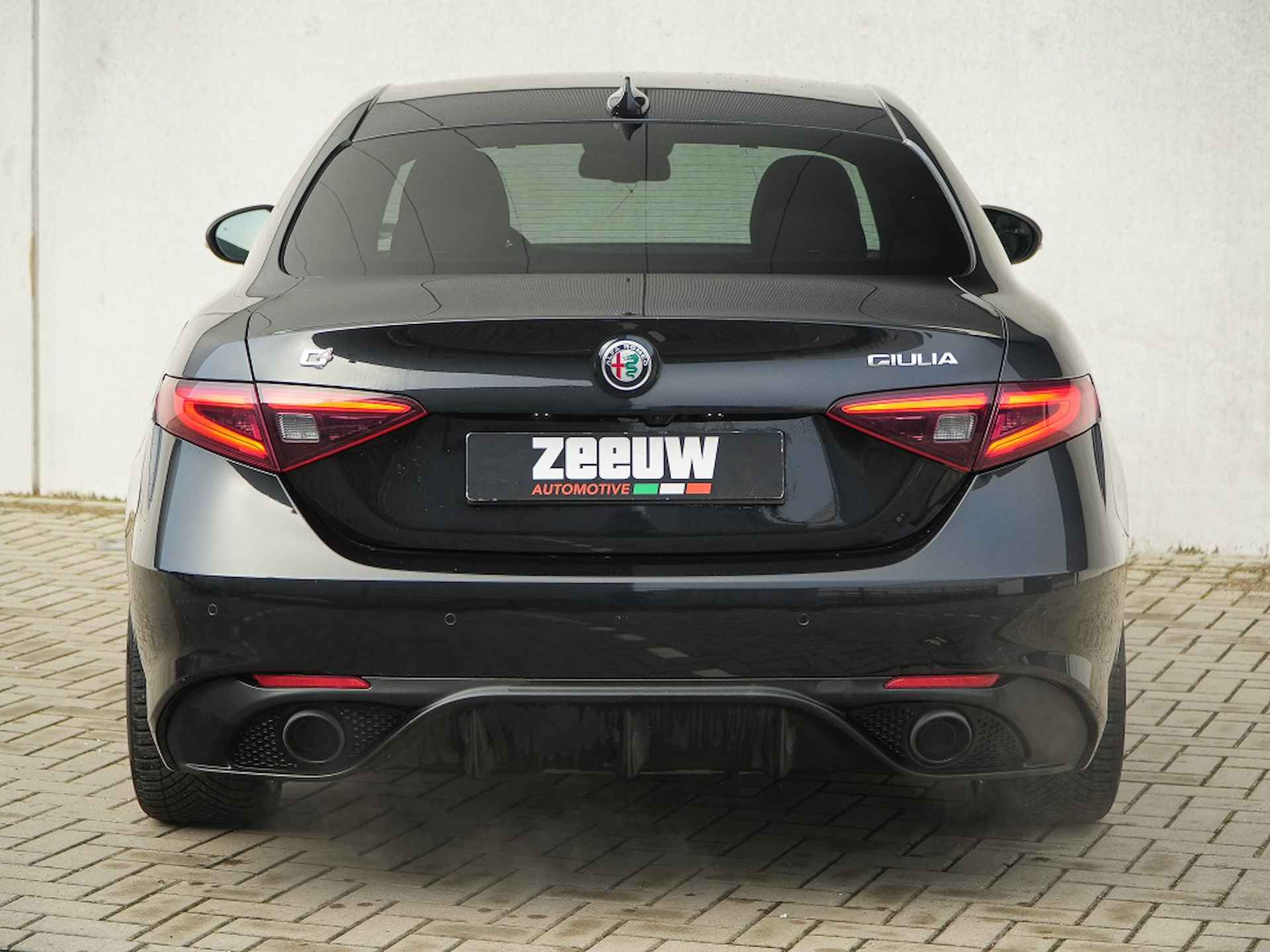 Alfa Romeo Giulia  2.0 Turbo 280 PK AWD Veloce | Navi | Carplay | Driver | BTW | 19 - 20/44