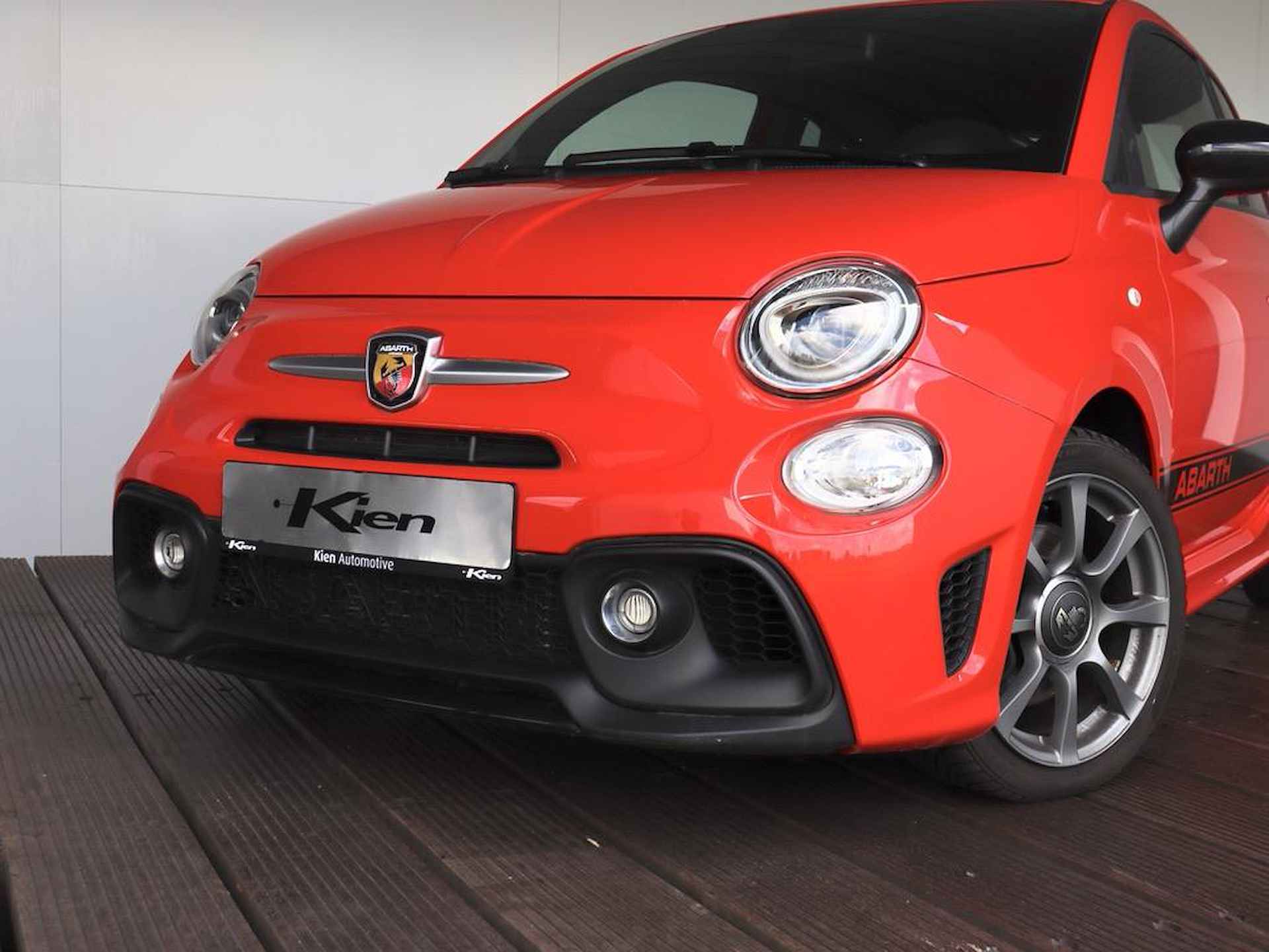 Abarth 595 1.4 T-Jet 595 70th Anniversary | Apple Carplay | Lederen Bekleding | 16 INCH | - 14/27