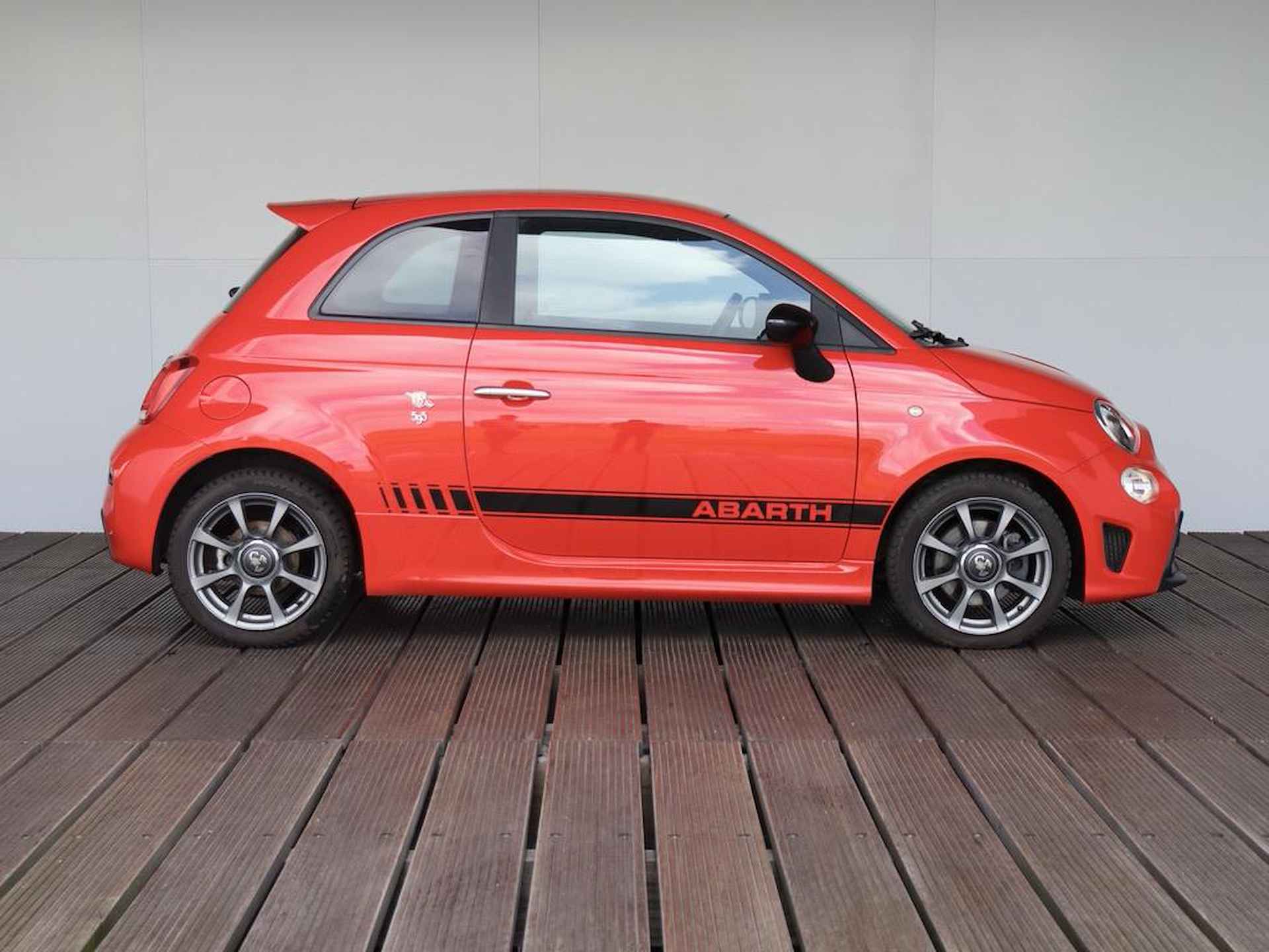 Abarth 595 1.4 T-Jet 595 70th Anniversary | Apple Carplay | Lederen Bekleding | 16 INCH | - 15/27