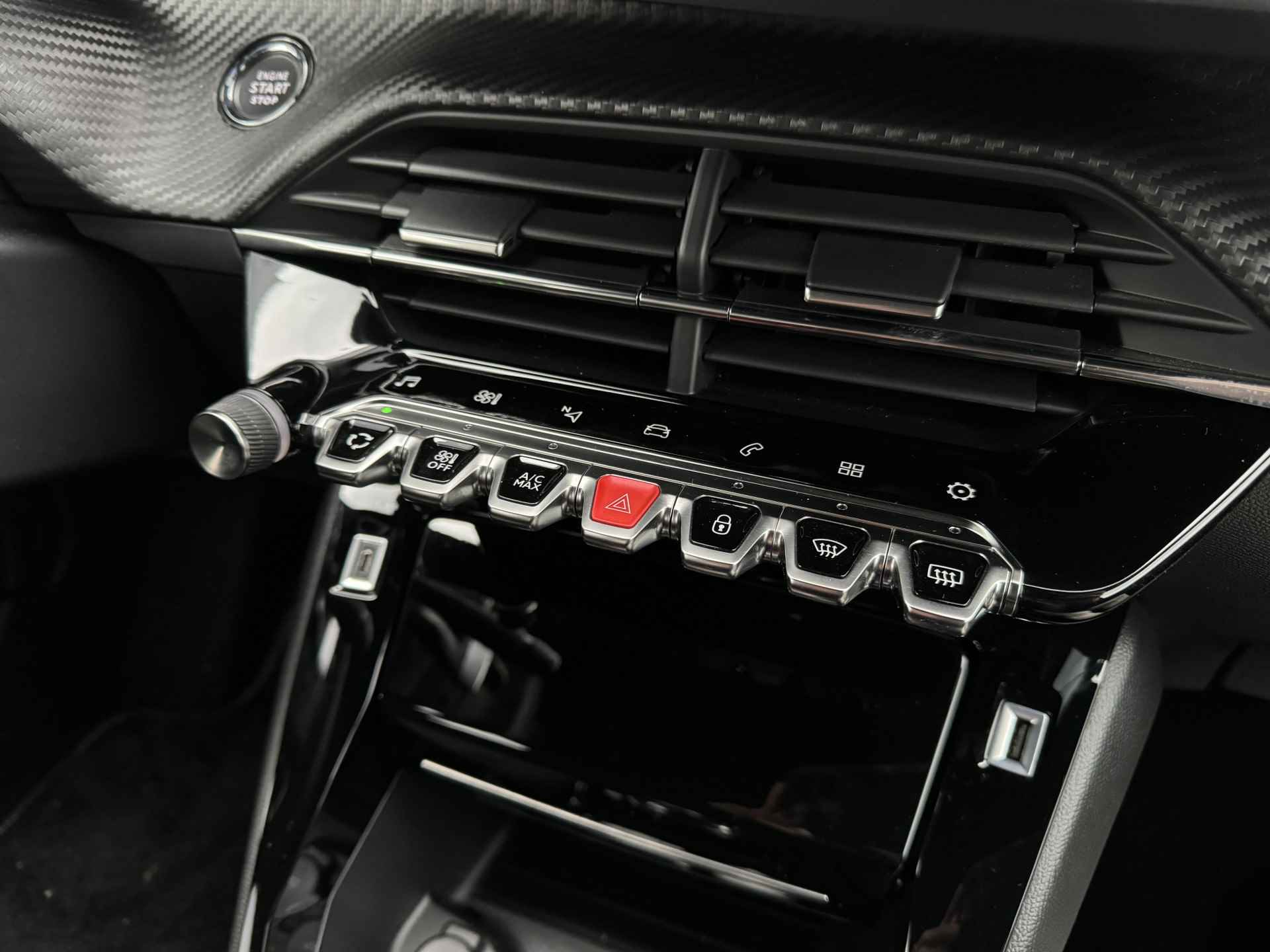 Peugeot 2008 1.2 130PK GT | Camera | PDC V/A | Navigatie | Carplay | Cruise Control - 25/40